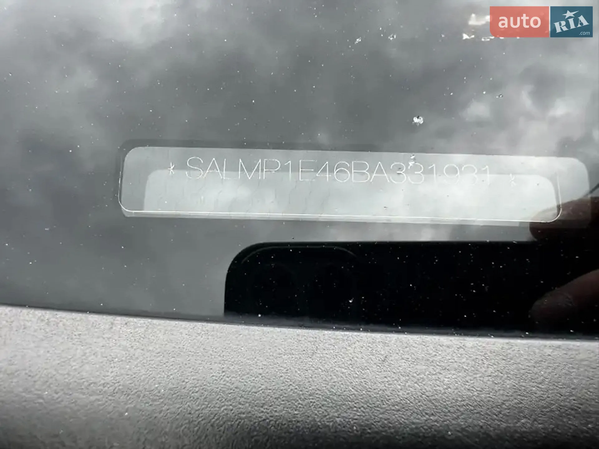 2010 Land Rover Range Rover - мініатюра 24