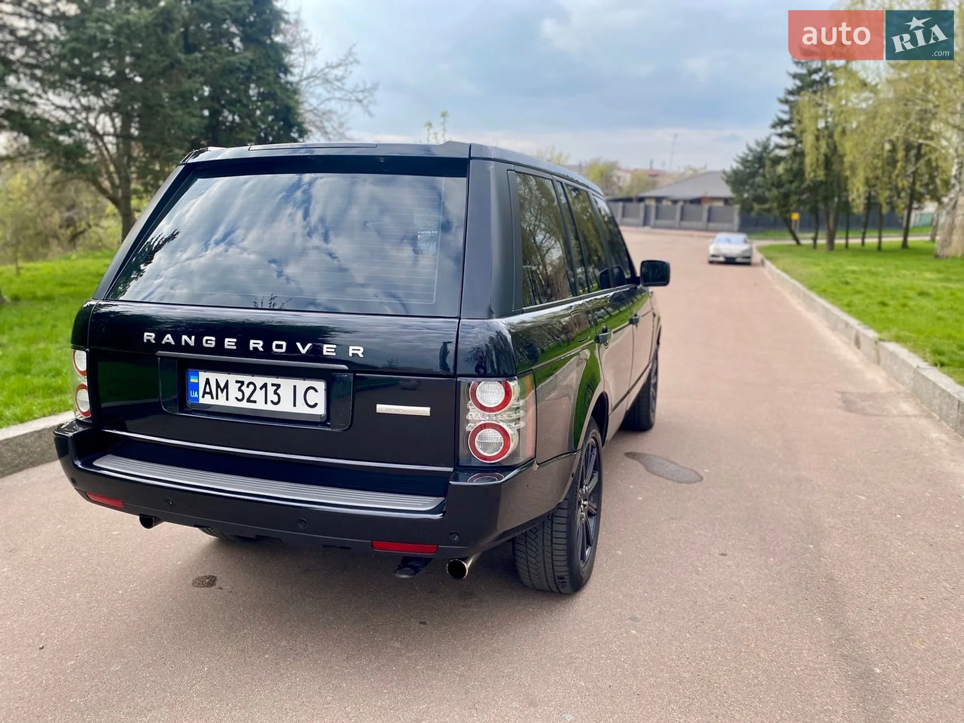 2010 Land Rover Range Rover - мініатюра 19