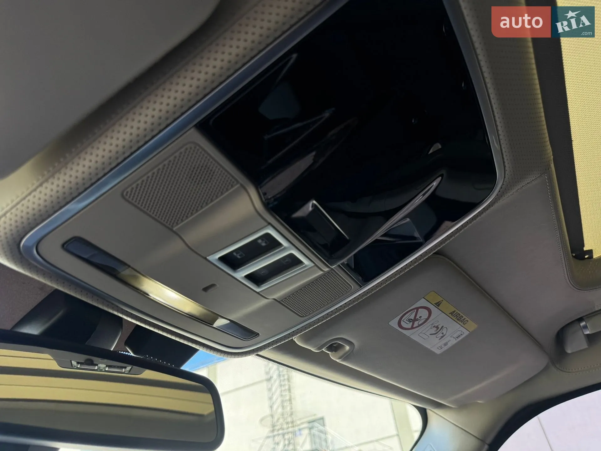 2013 Land Rover Range Rover - мініатюра 35