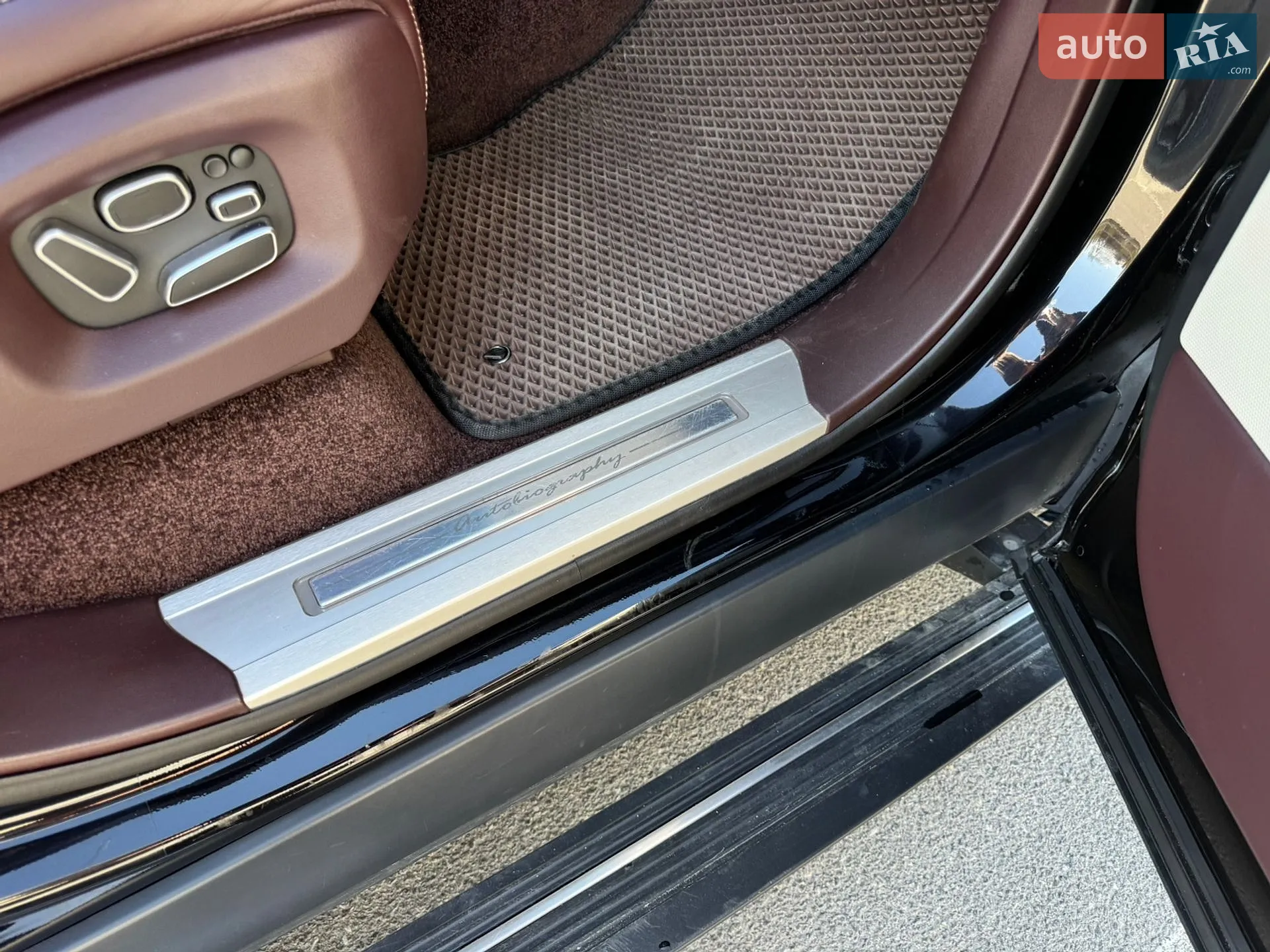 2013 Land Rover Range Rover - мініатюра 40