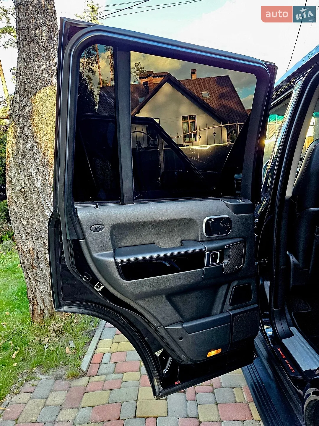 2010 Land Rover Range Rover - мініатюра 13