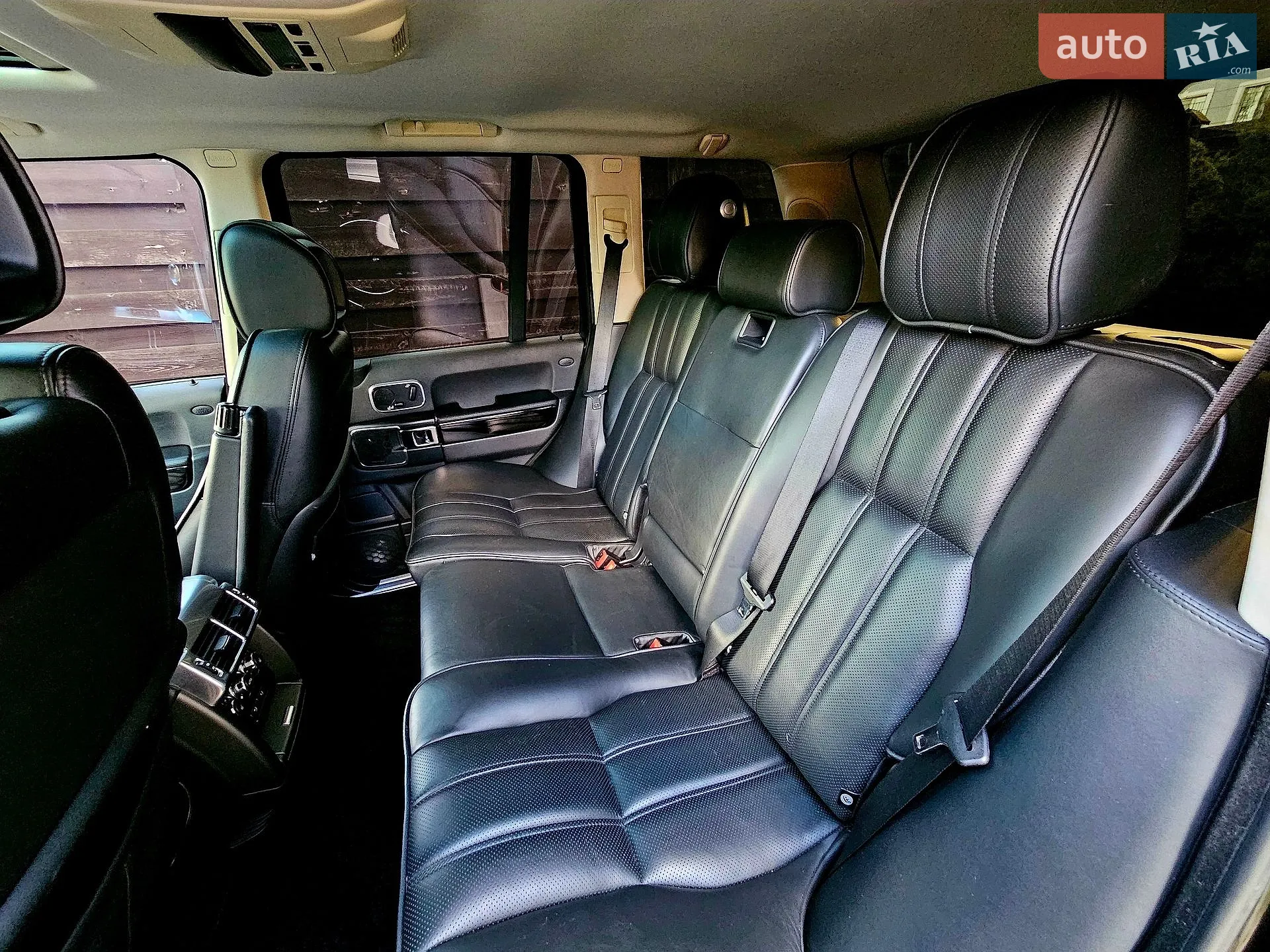 2010 Land Rover Range Rover - мініатюра 15