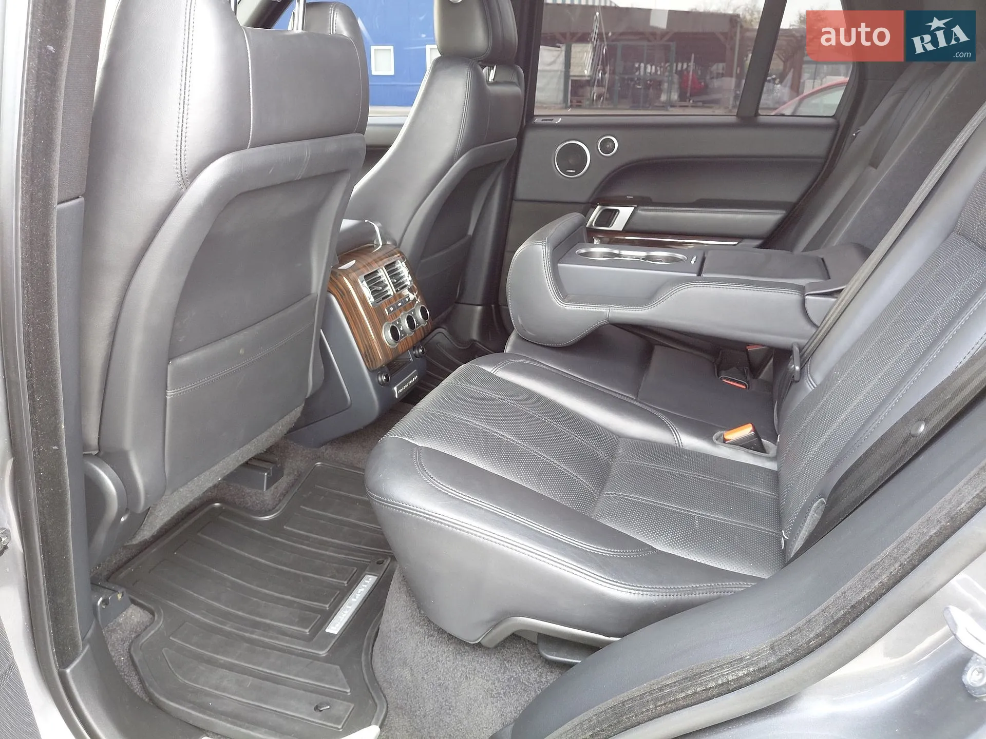 2016 Land Rover Range Rover - мініатюра 36