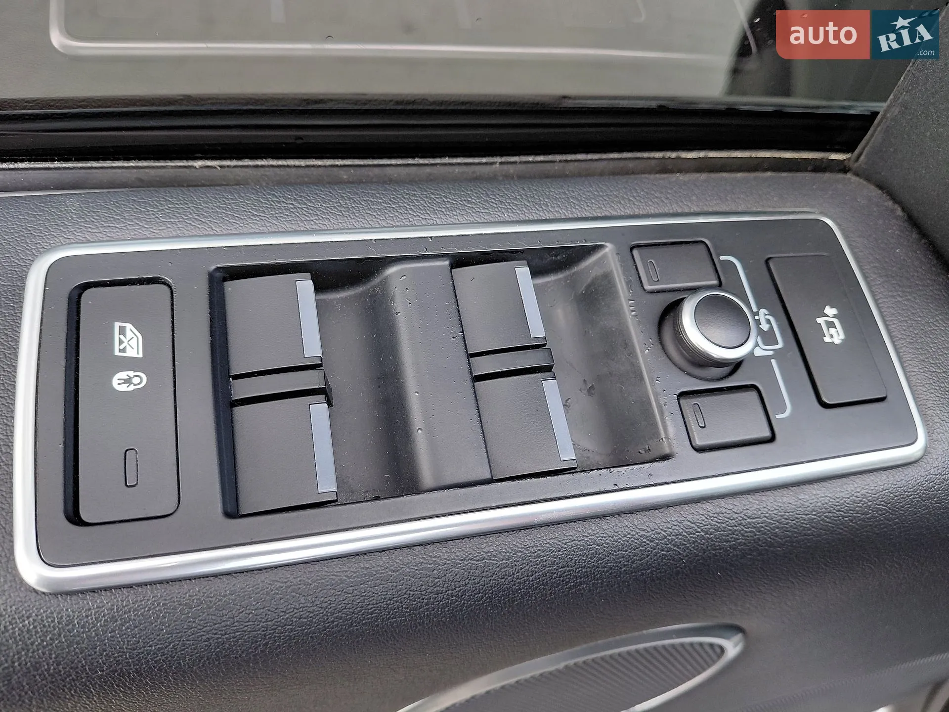 2016 Land Rover Range Rover - мініатюра 67