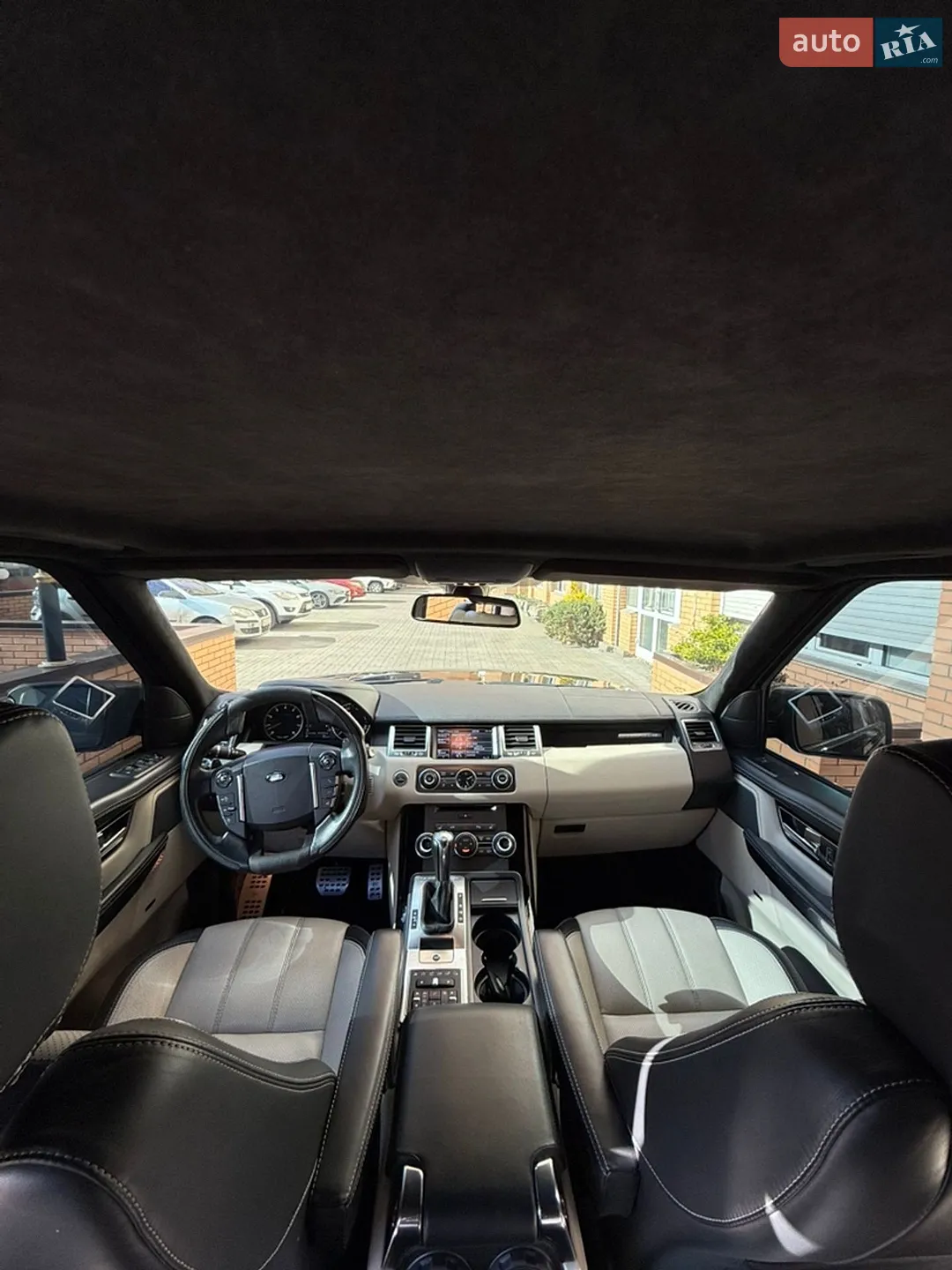 2012 Land Rover Range Rover - мініатюра 12