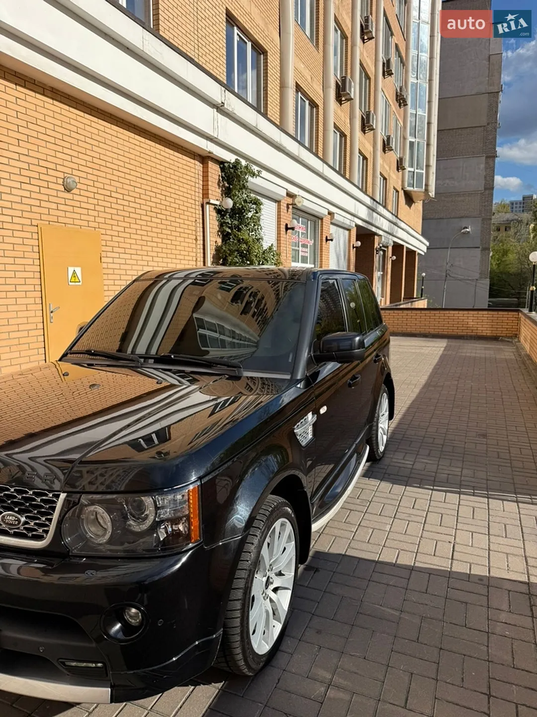 2012 Land Rover Range Rover - мініатюра 25