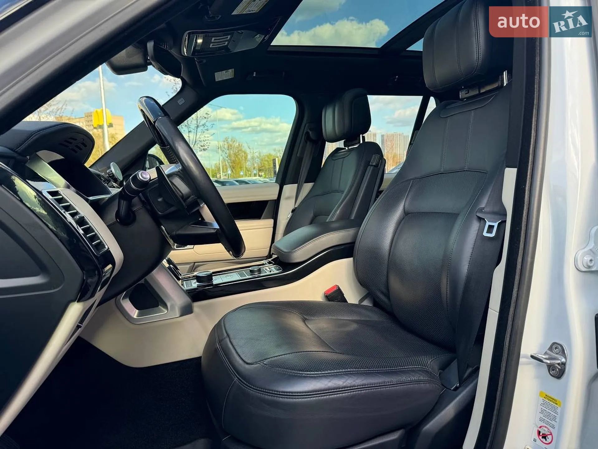 2018 Land Rover Range Rover - мініатюра 8