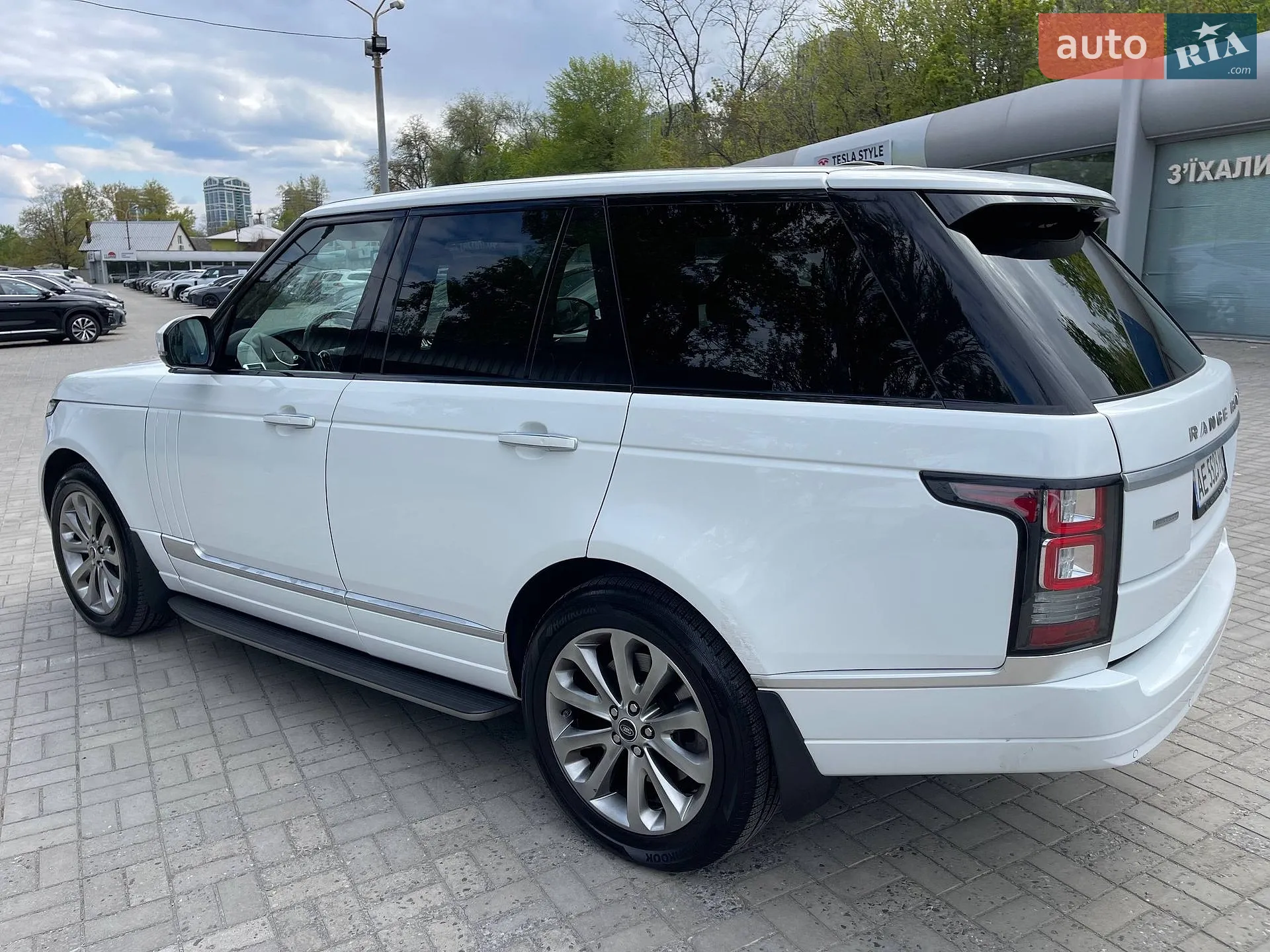2013 Land Rover Range Rover - мініатюра 16