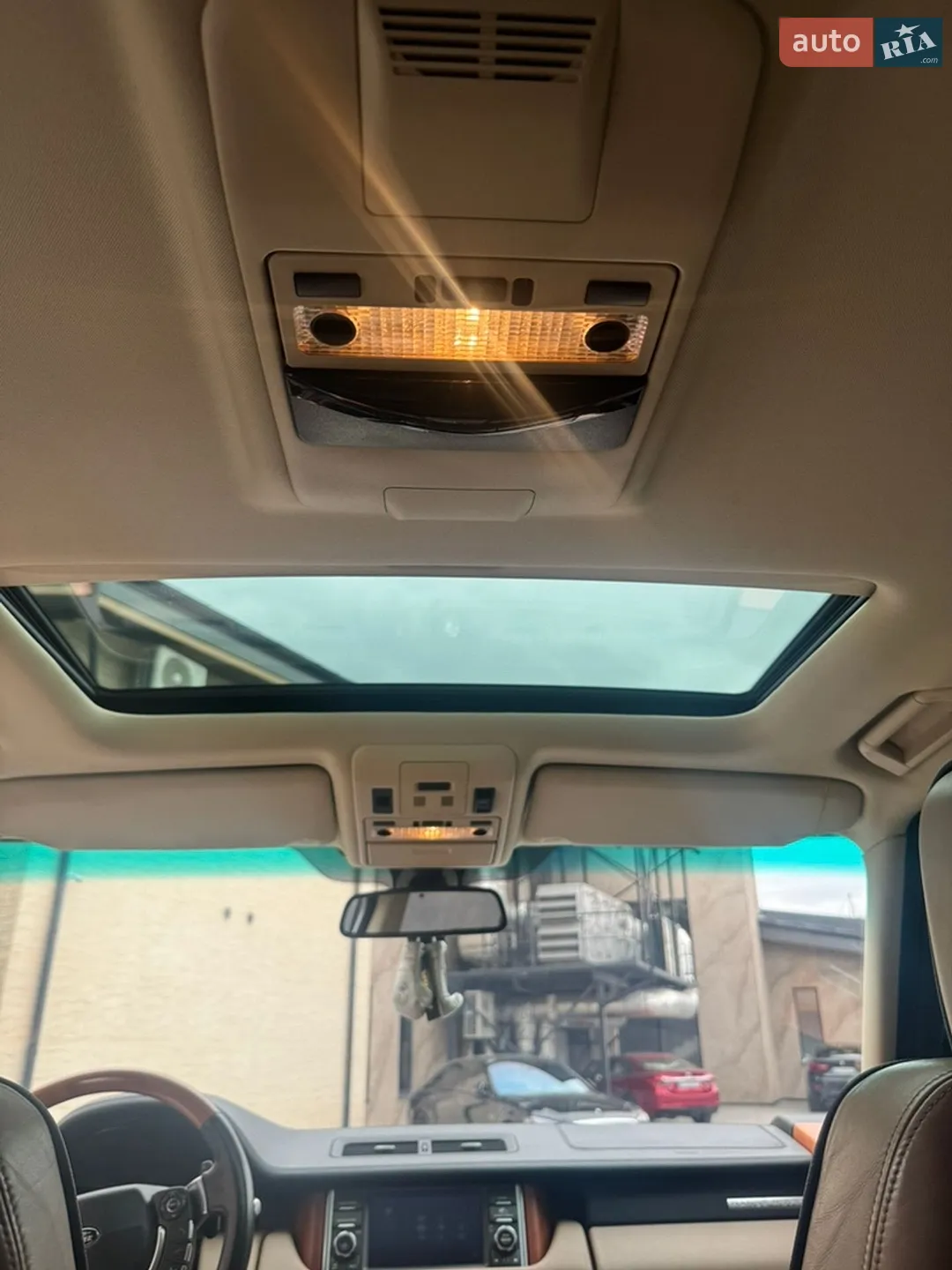 2011 Land Rover Range Rover - мініатюра 18