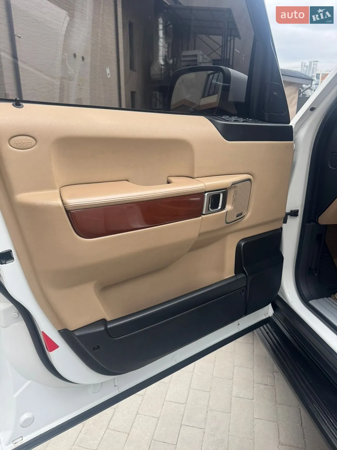 2011 Land Rover Range Rover - мініатюра 23