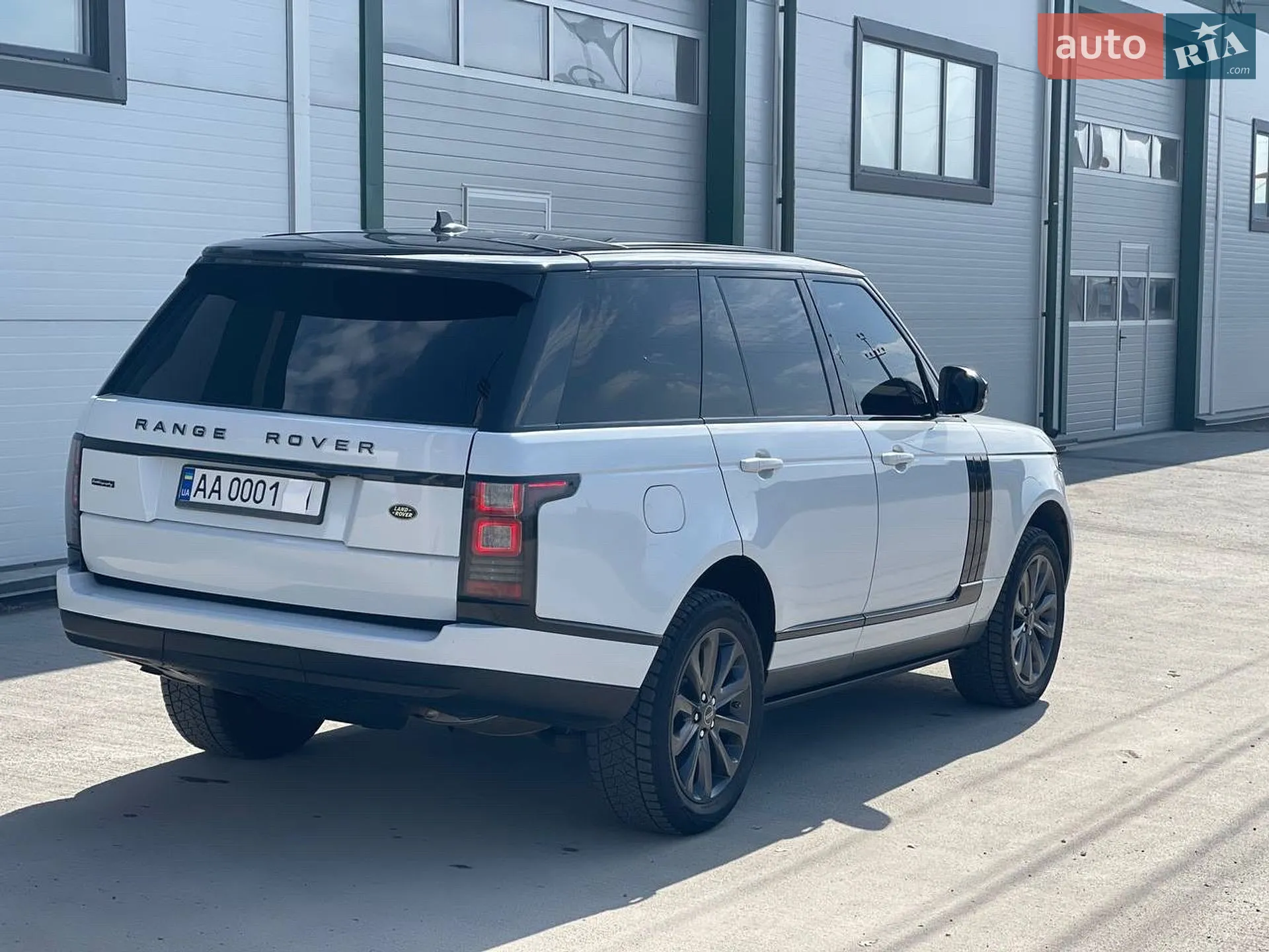2015 Land Rover Range Rover - мініатюра 3