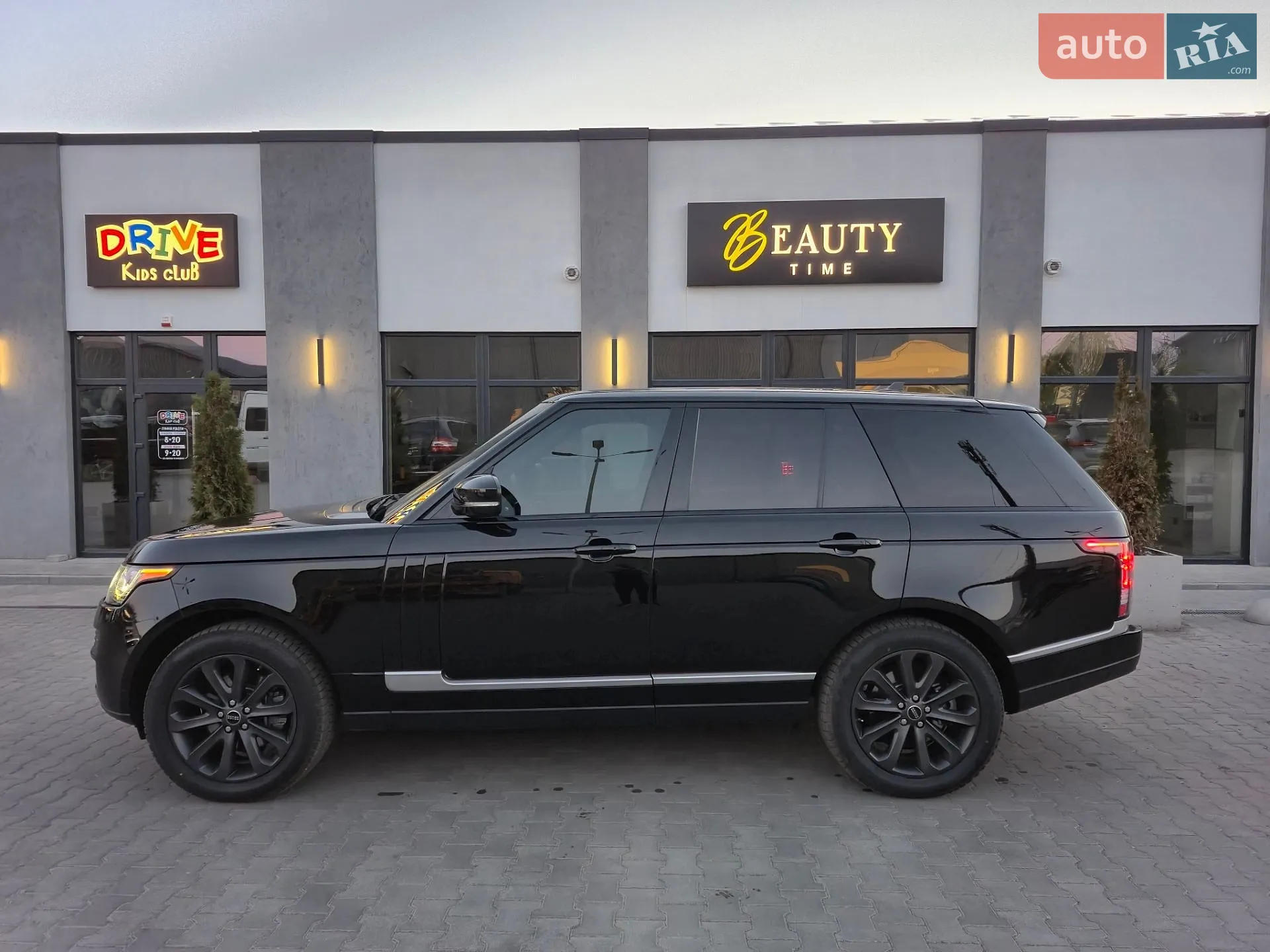 2016 Land Rover Range Rover - мініатюра 4