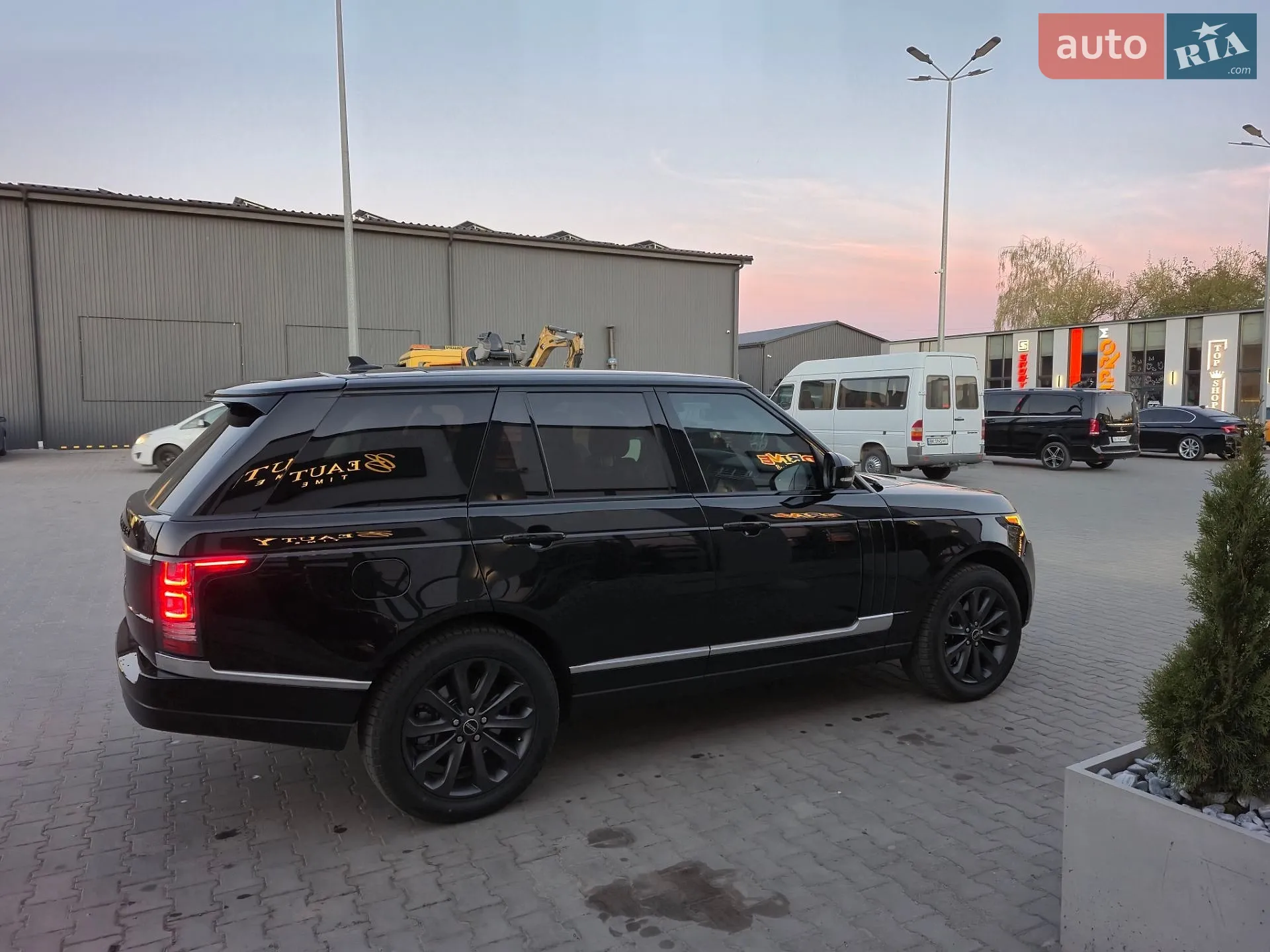 2016 Land Rover Range Rover - мініатюра 13