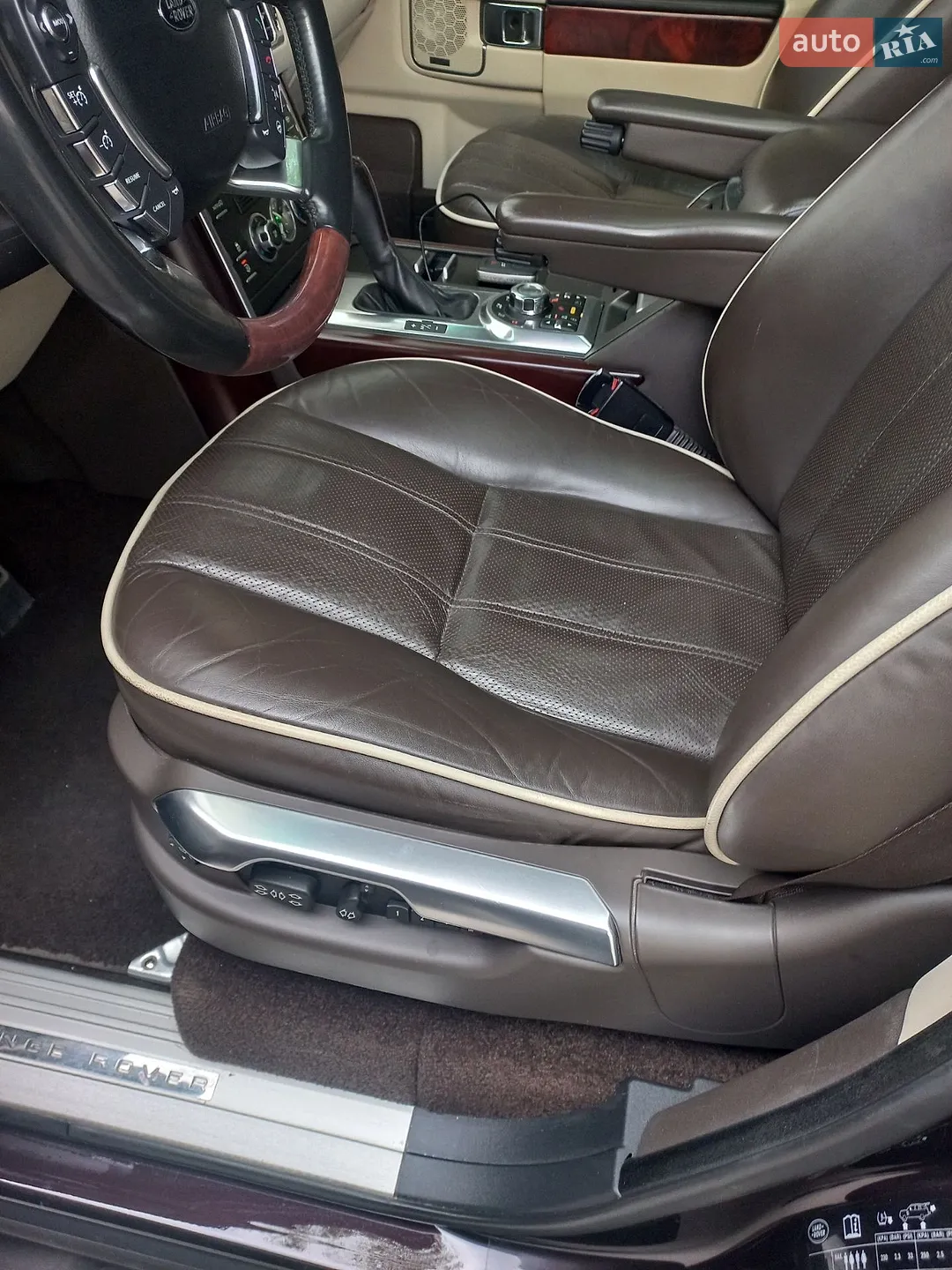 2012 Land Rover Range Rover - мініатюра 19