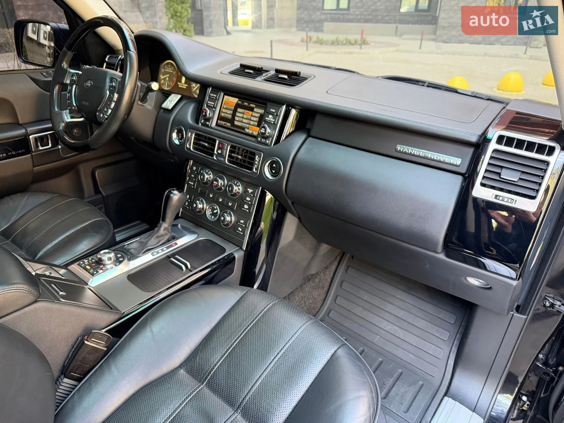 2012 Land Rover Range Rover - мініатюра 26