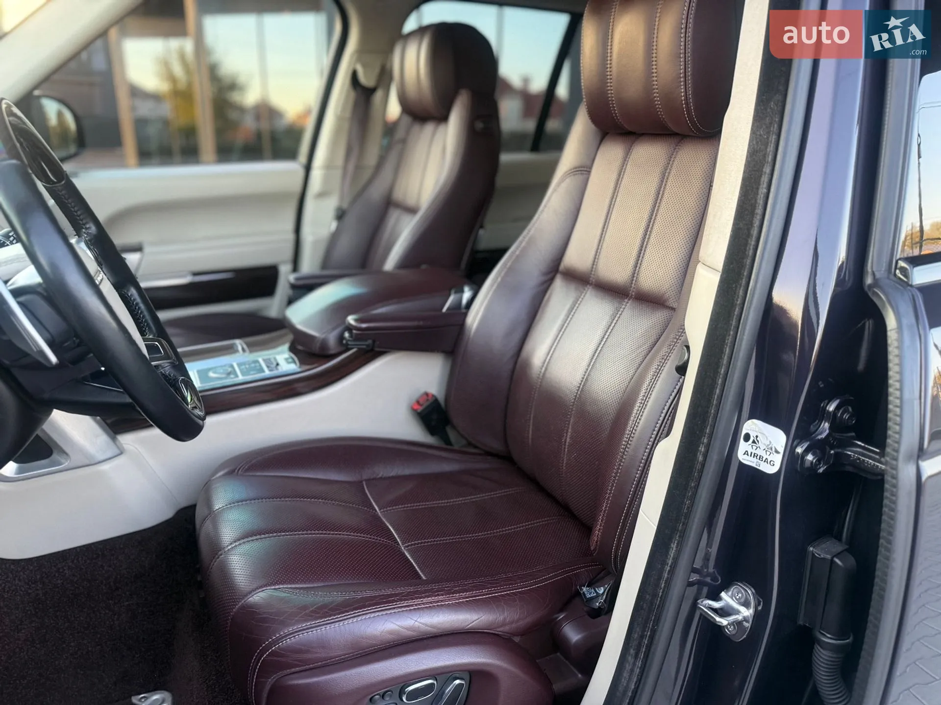 2015 Land Rover Range Rover - мініатюра 18