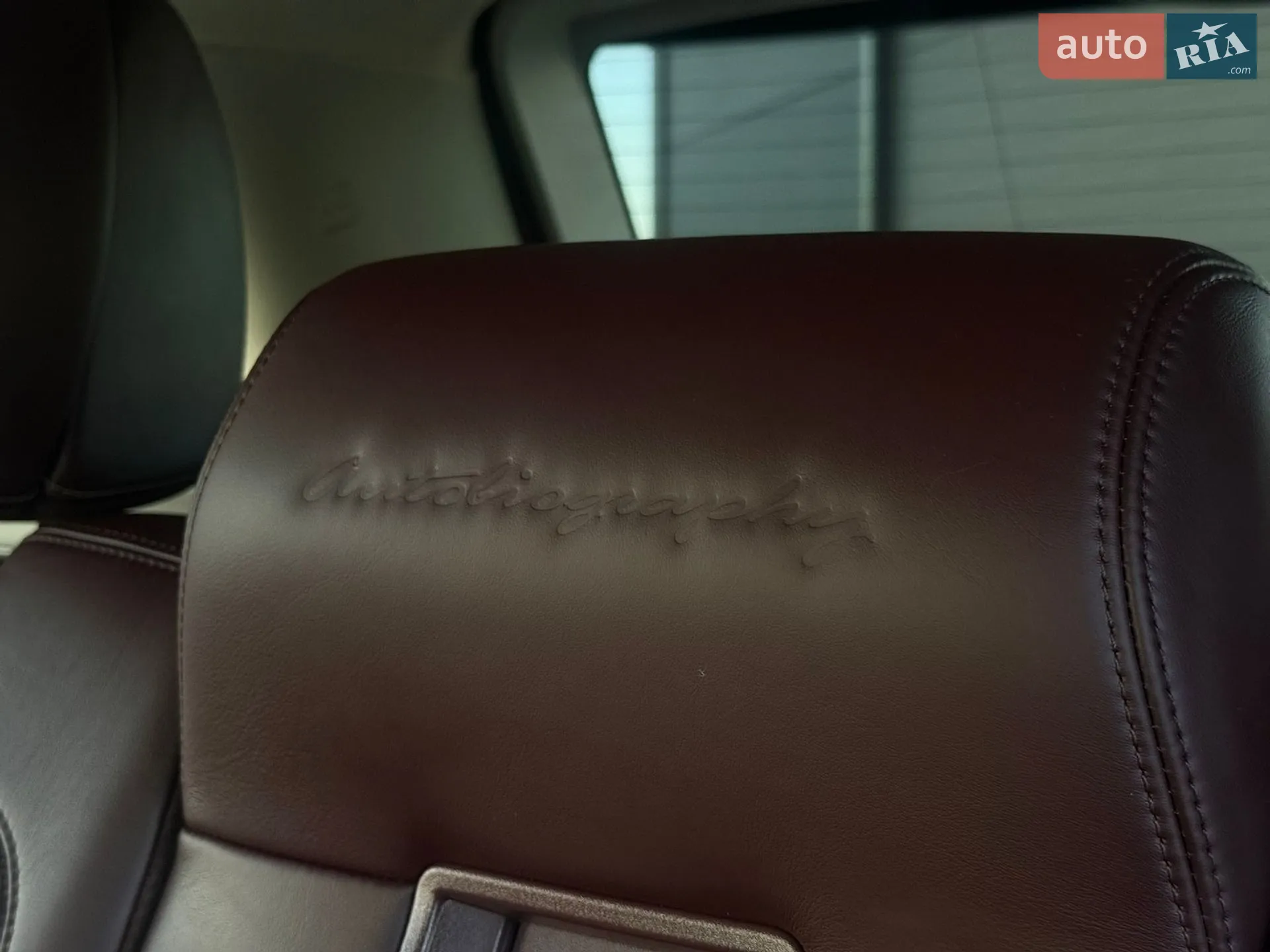 2015 Land Rover Range Rover - мініатюра 21