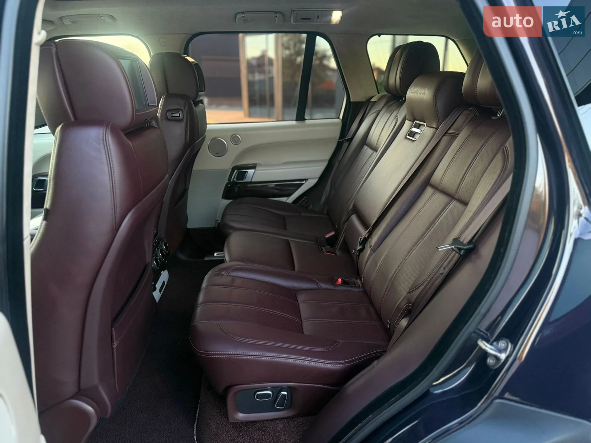 2015 Land Rover Range Rover - мініатюра 22