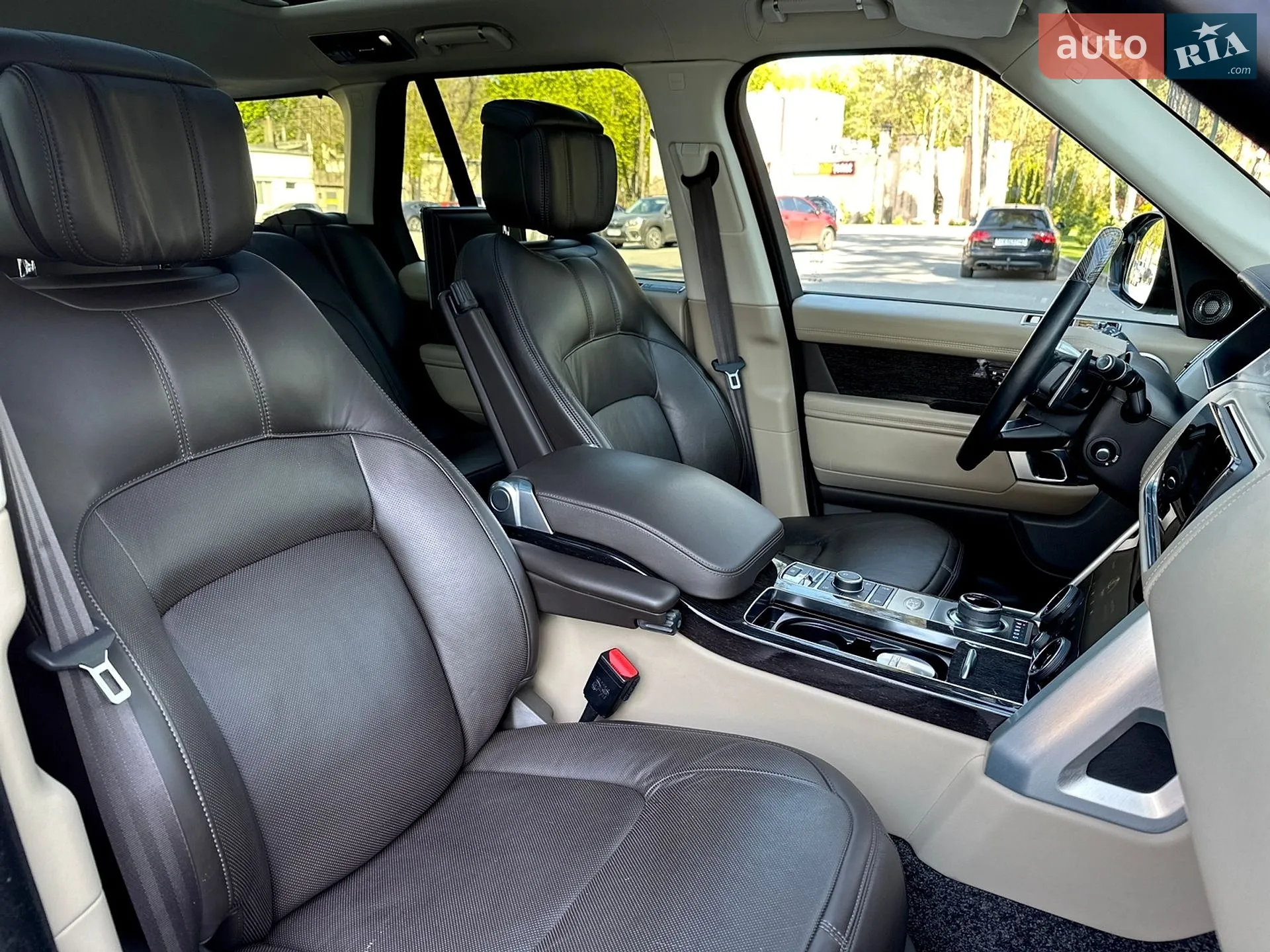 2019 Land Rover Range Rover - мініатюра 33
