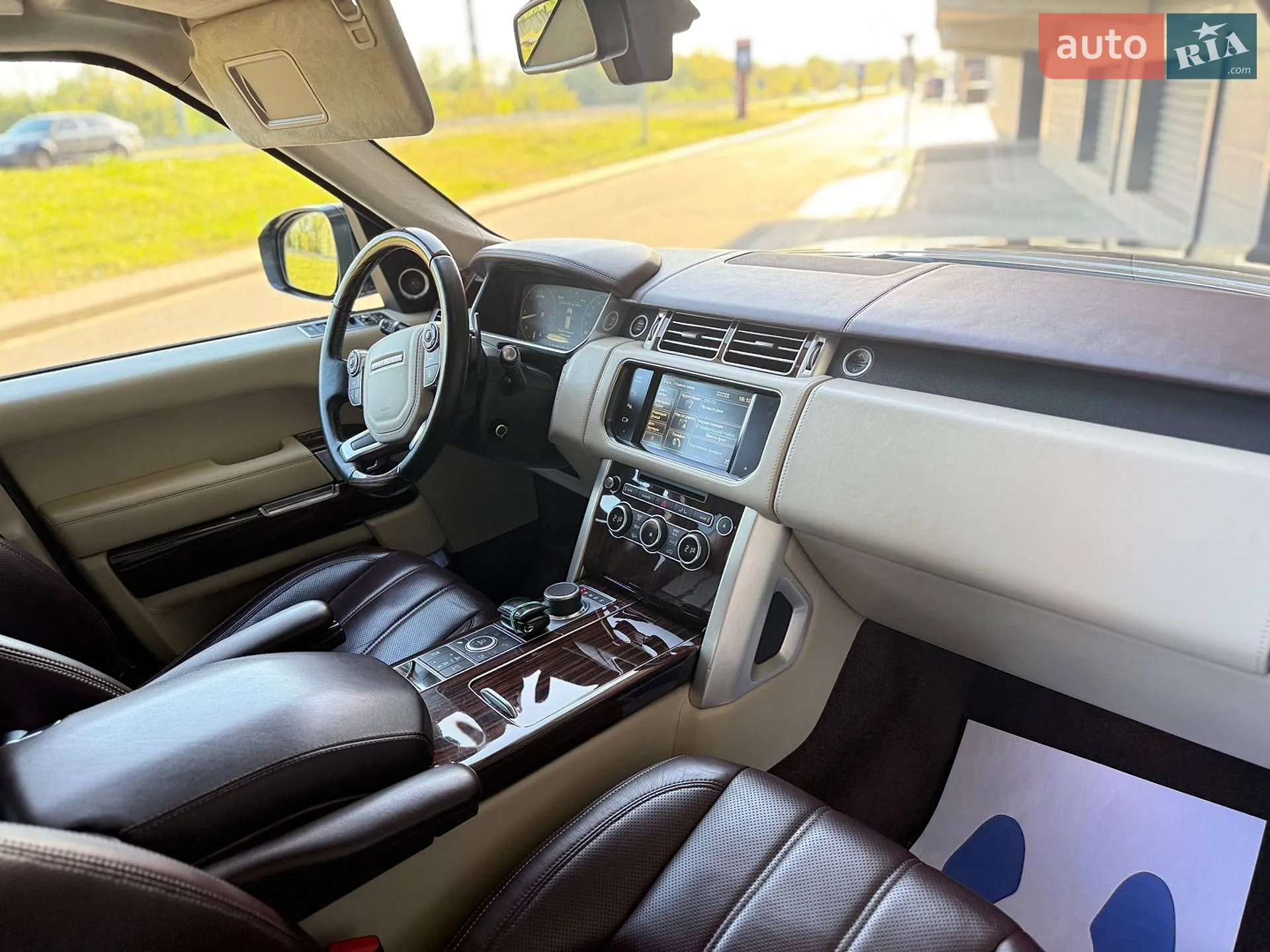 2013 Land Rover Range Rover - мініатюра 31