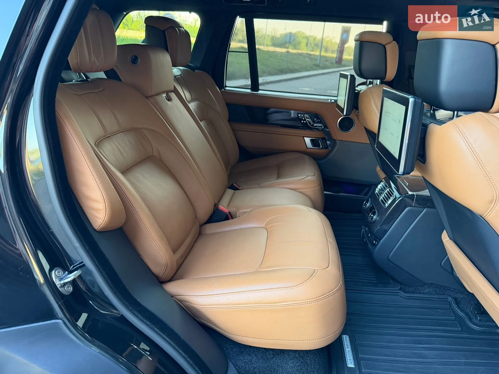 2019 Land Rover Range Rover - мініатюра 27