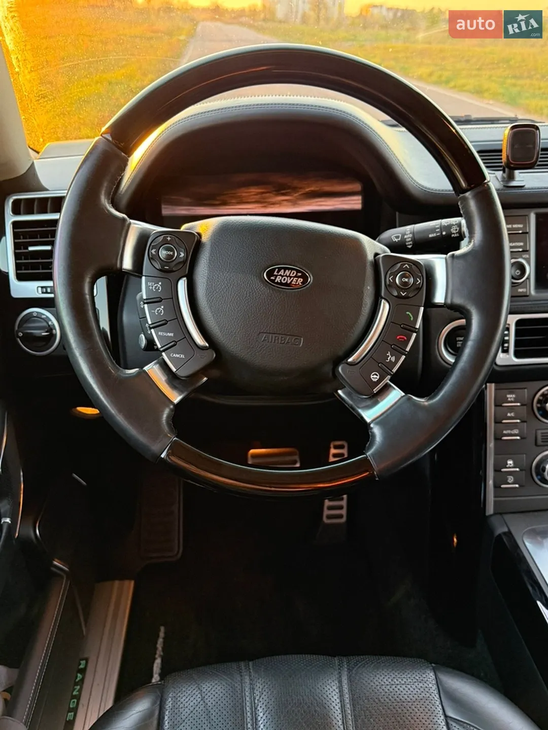 2010 Land Rover Range Rover - мініатюра 59