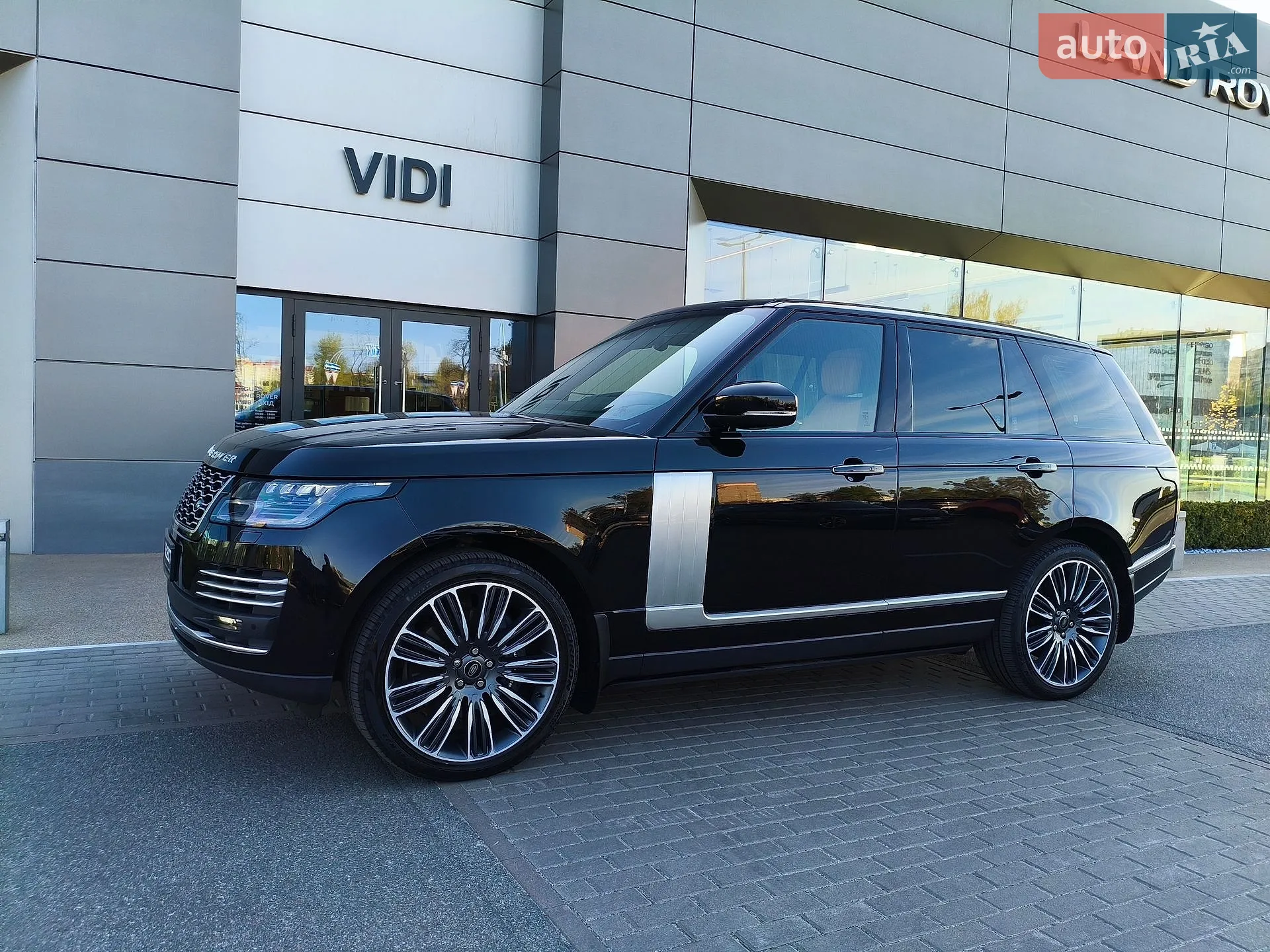 2021 Land Rover Range Rover - мініатюра 14