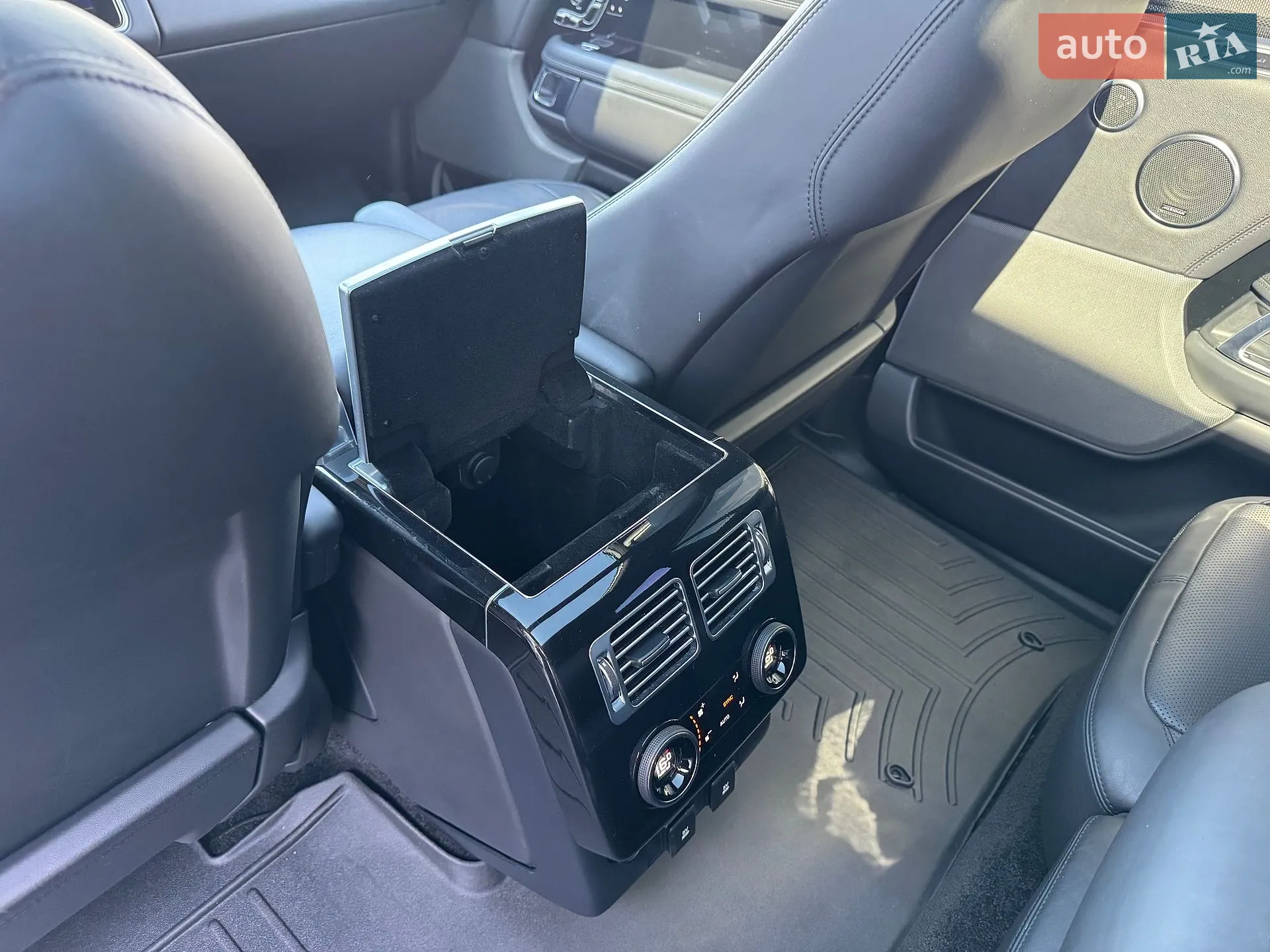 2017 Land Rover Range Rover - мініатюра 118