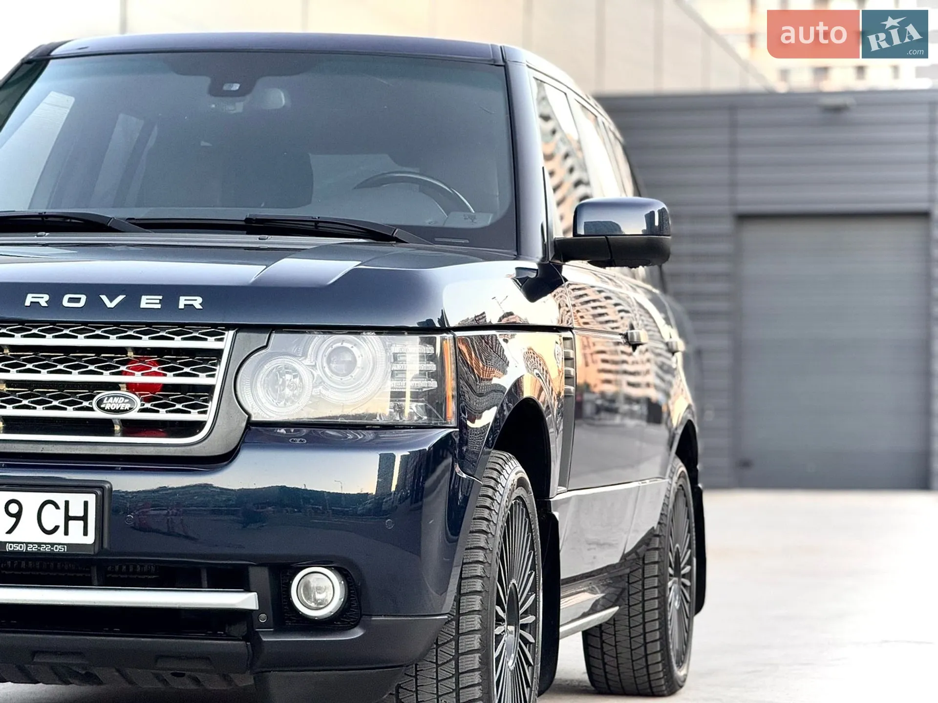 2011 Land Rover Range Rover - мініатюра 18