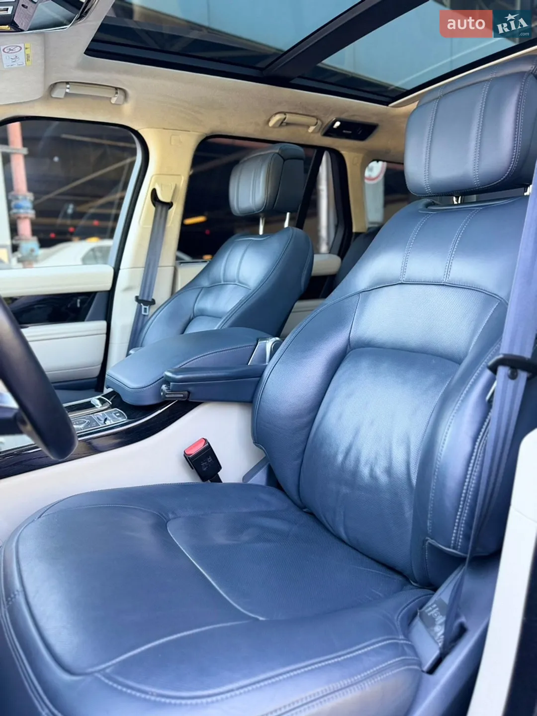 2020 Land Rover Range Rover - мініатюра 9