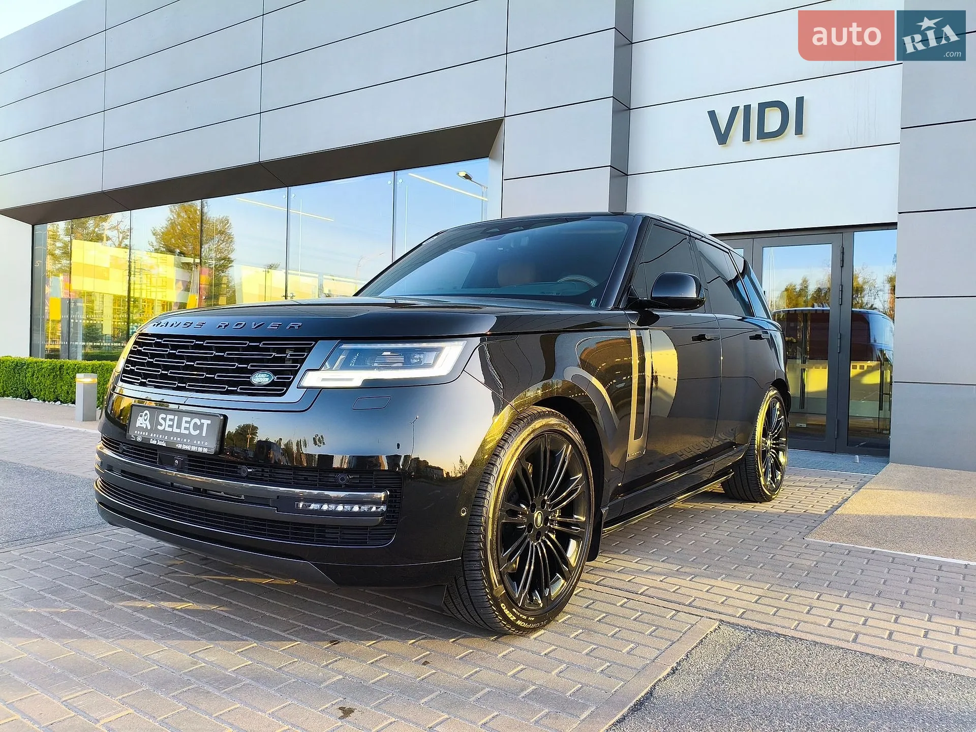 2023 Land Rover Range Rover - мініатюра 16