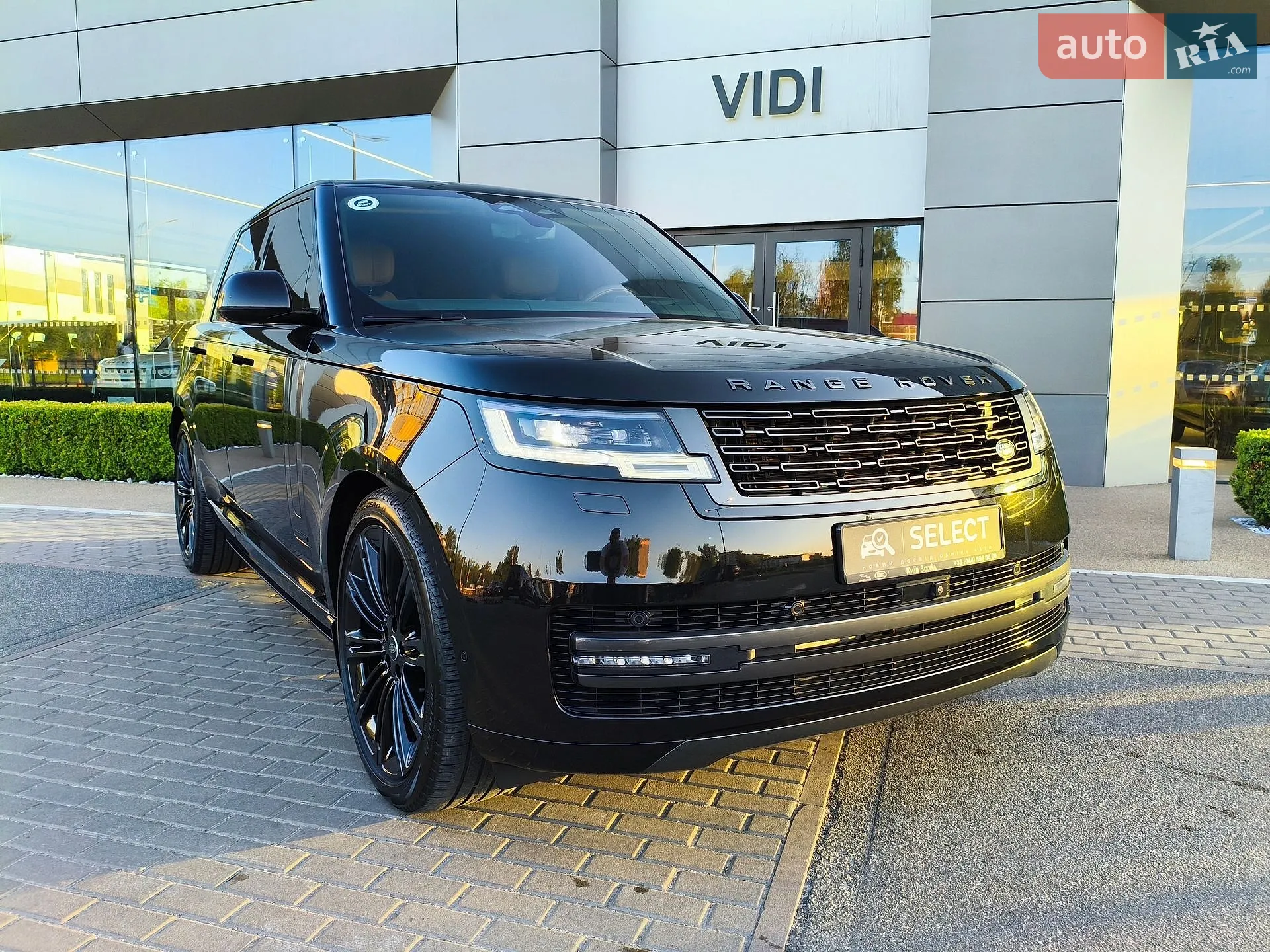 2023 Land Rover Range Rover - мініатюра 24