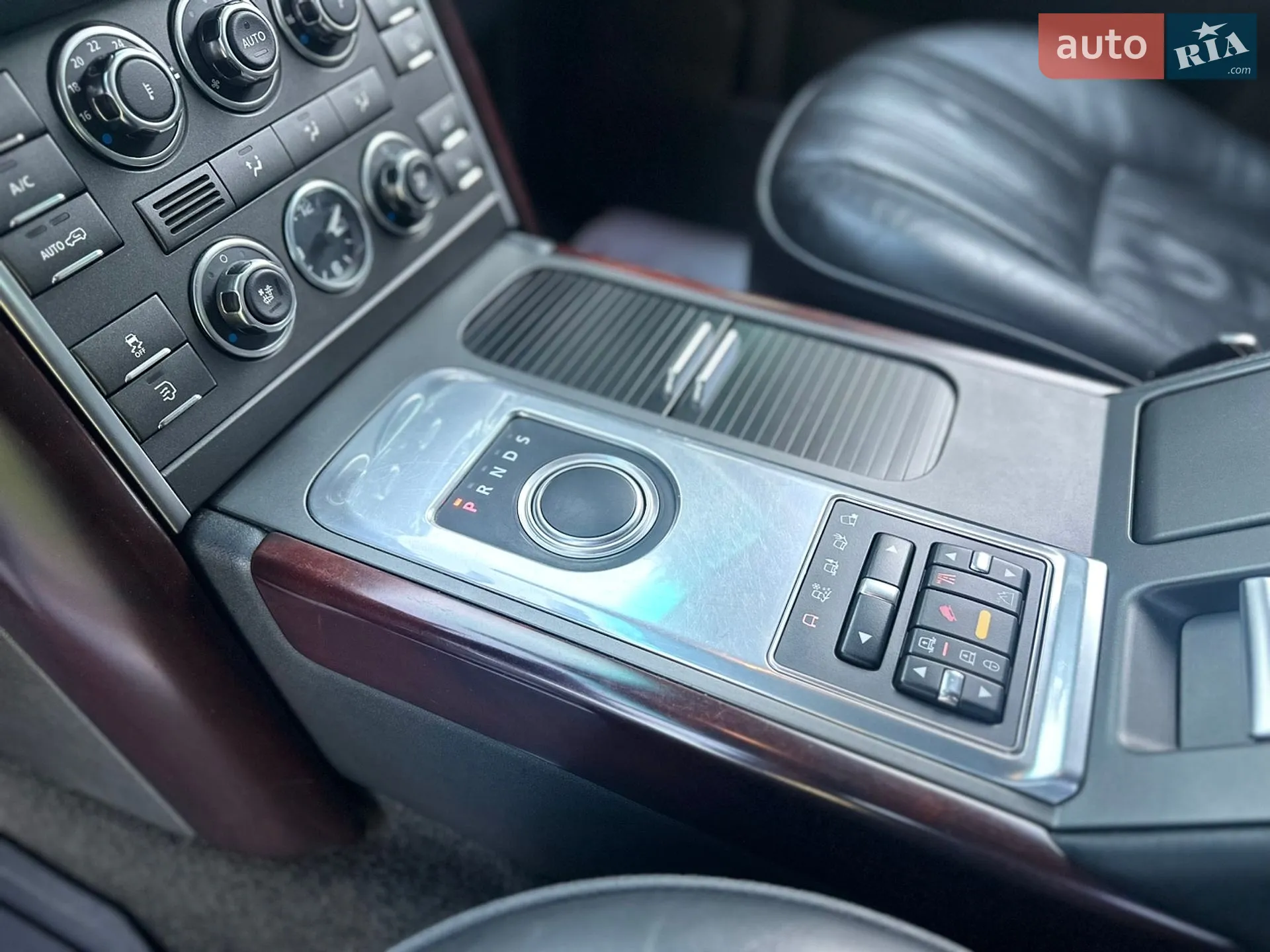 2011 Land Rover Range Rover - мініатюра 10