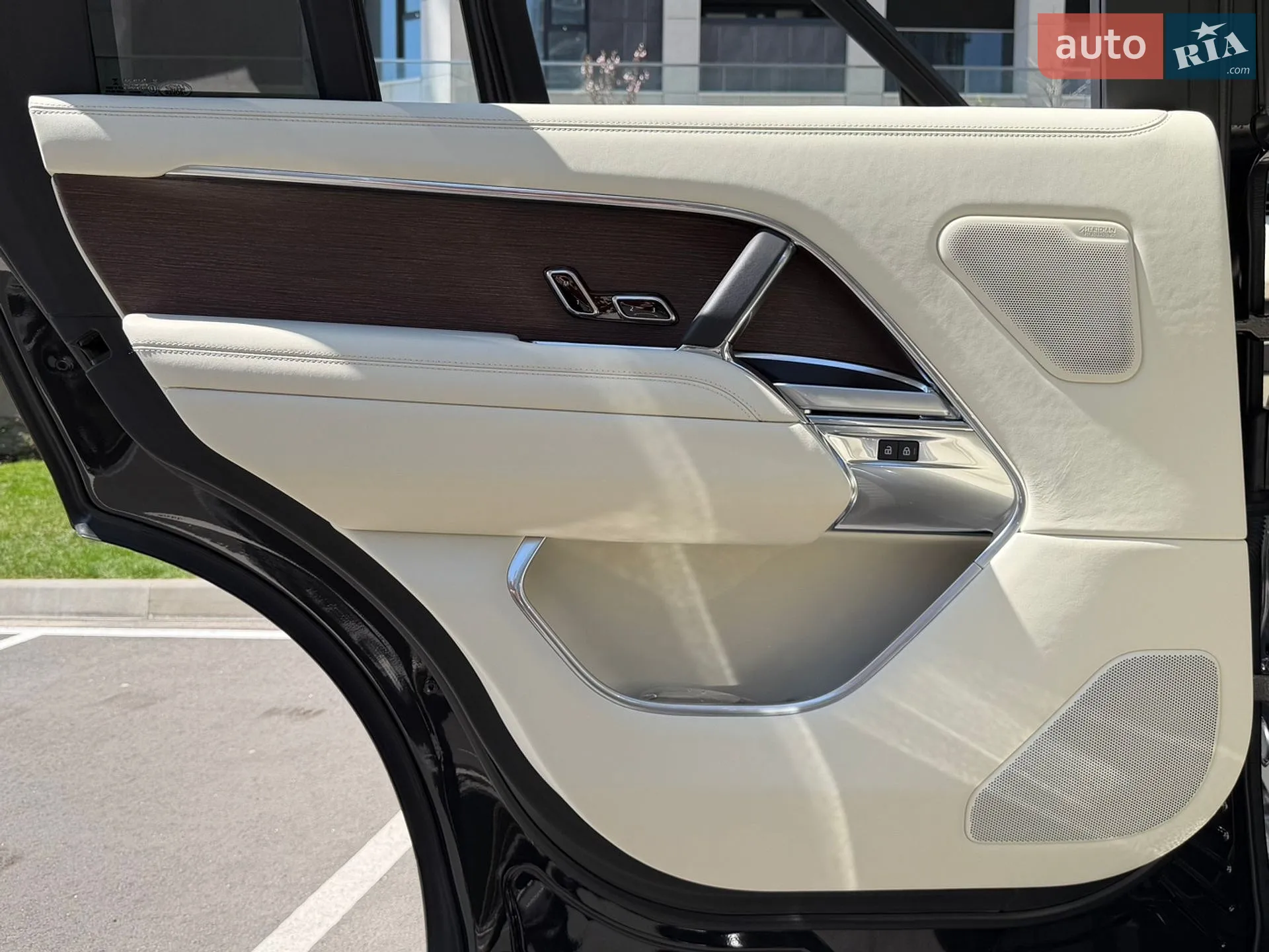 2023 Land Rover Range Rover - мініатюра 58