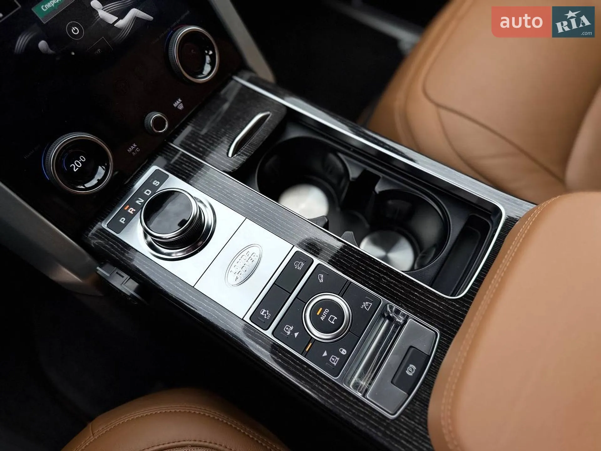 2019 Land Rover Range Rover - мініатюра 17