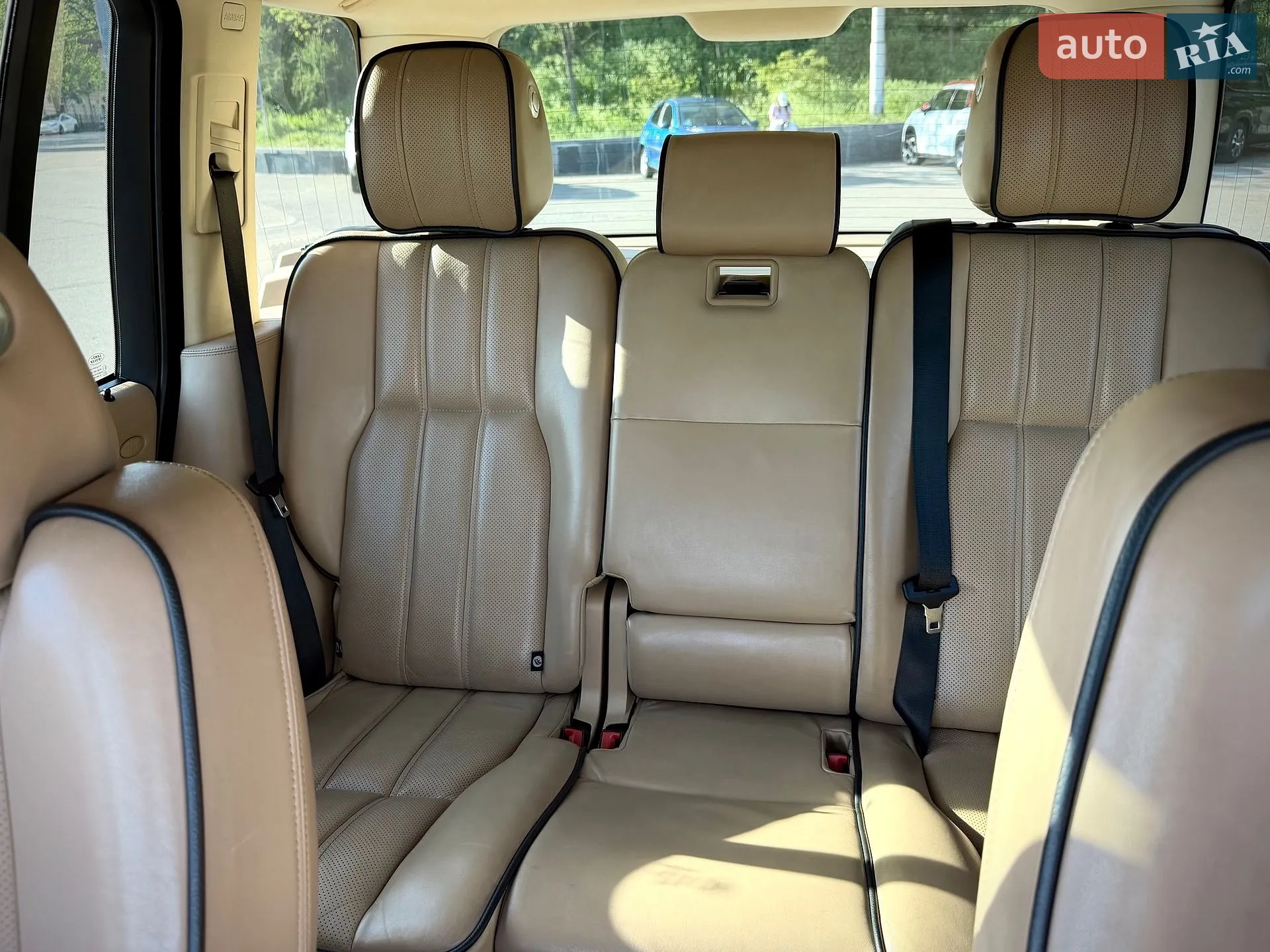 2012 Land Rover Range Rover - мініатюра 18