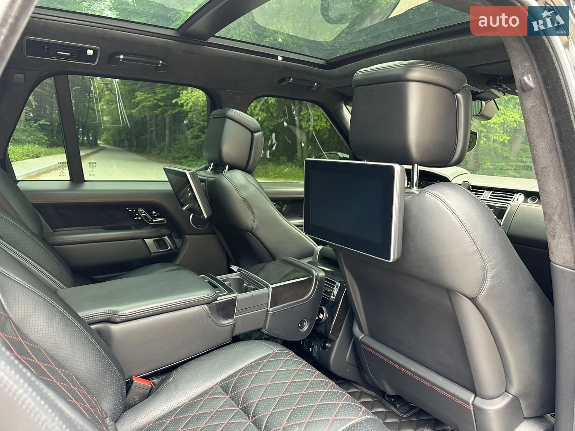 2018 Land Rover Range Rover - мініатюра 30