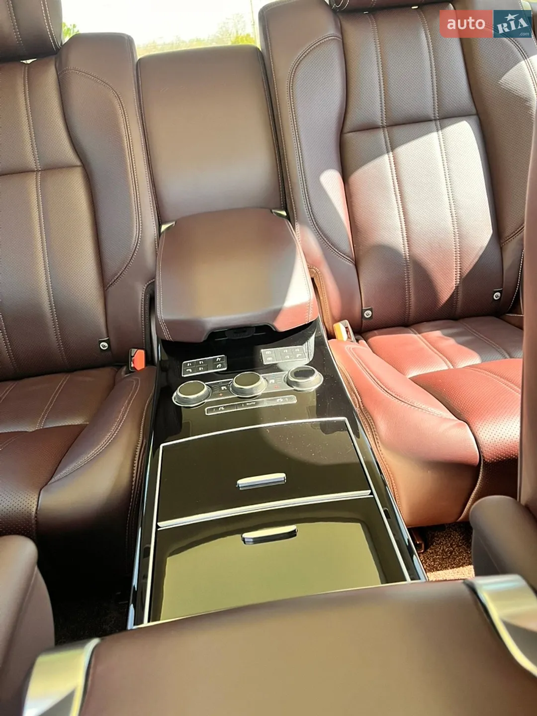2014 Land Rover Range Rover - мініатюра 16