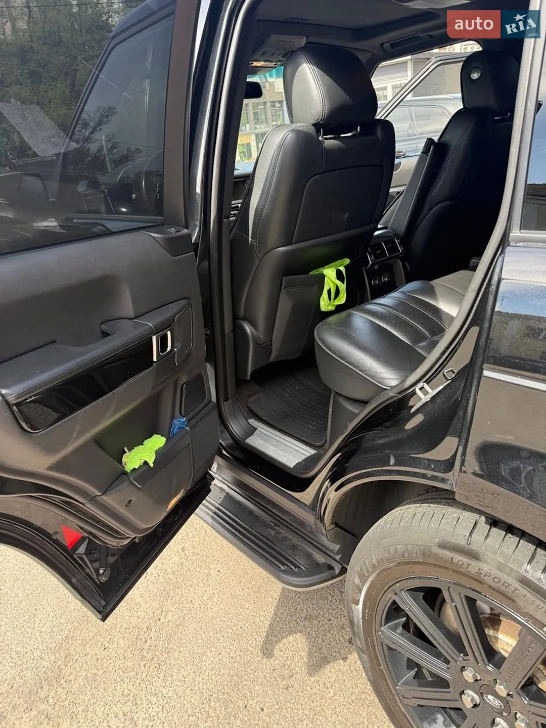 2011 Land Rover Range Rover - мініатюра 25
