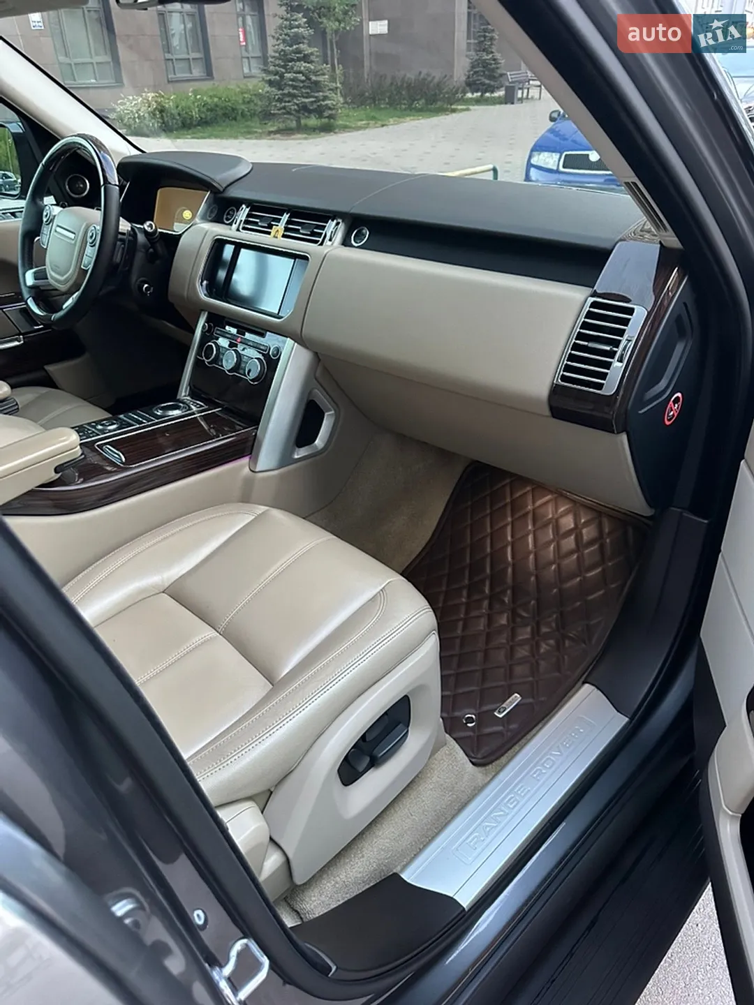 2014 Land Rover Range Rover - мініатюра 9