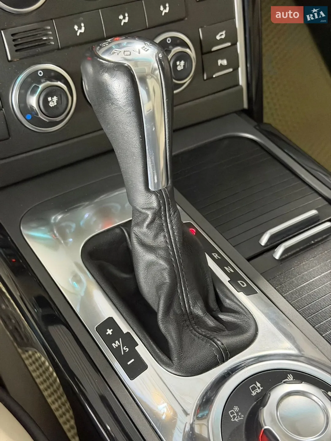 2012 Land Rover Range Rover - мініатюра 33
