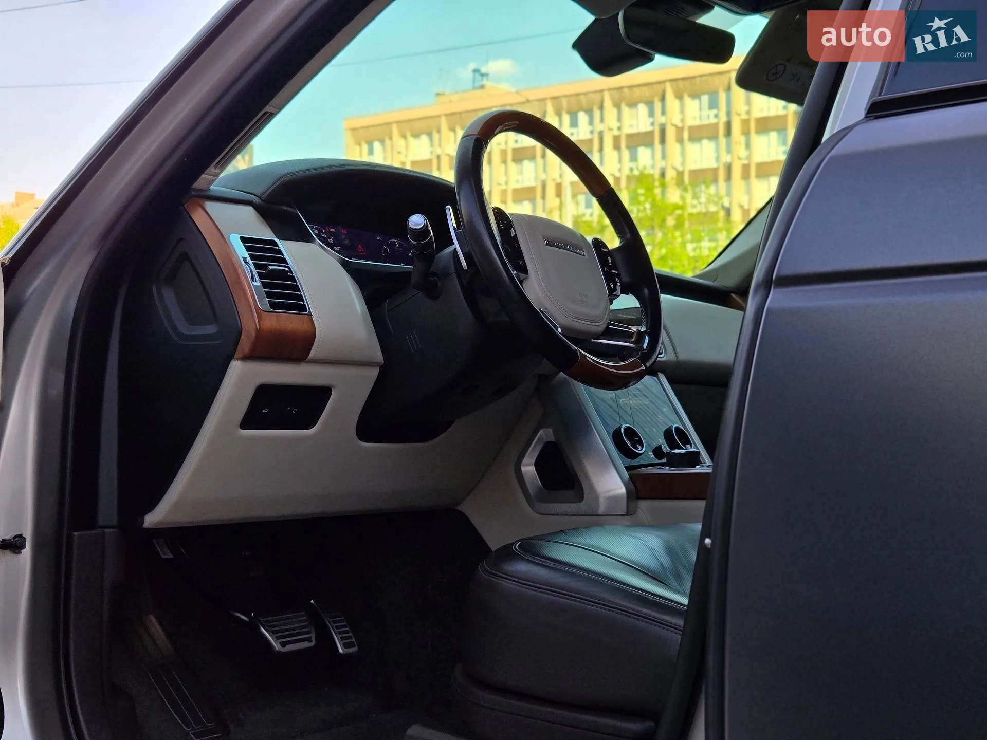 2019 Land Rover Range Rover - мініатюра 11