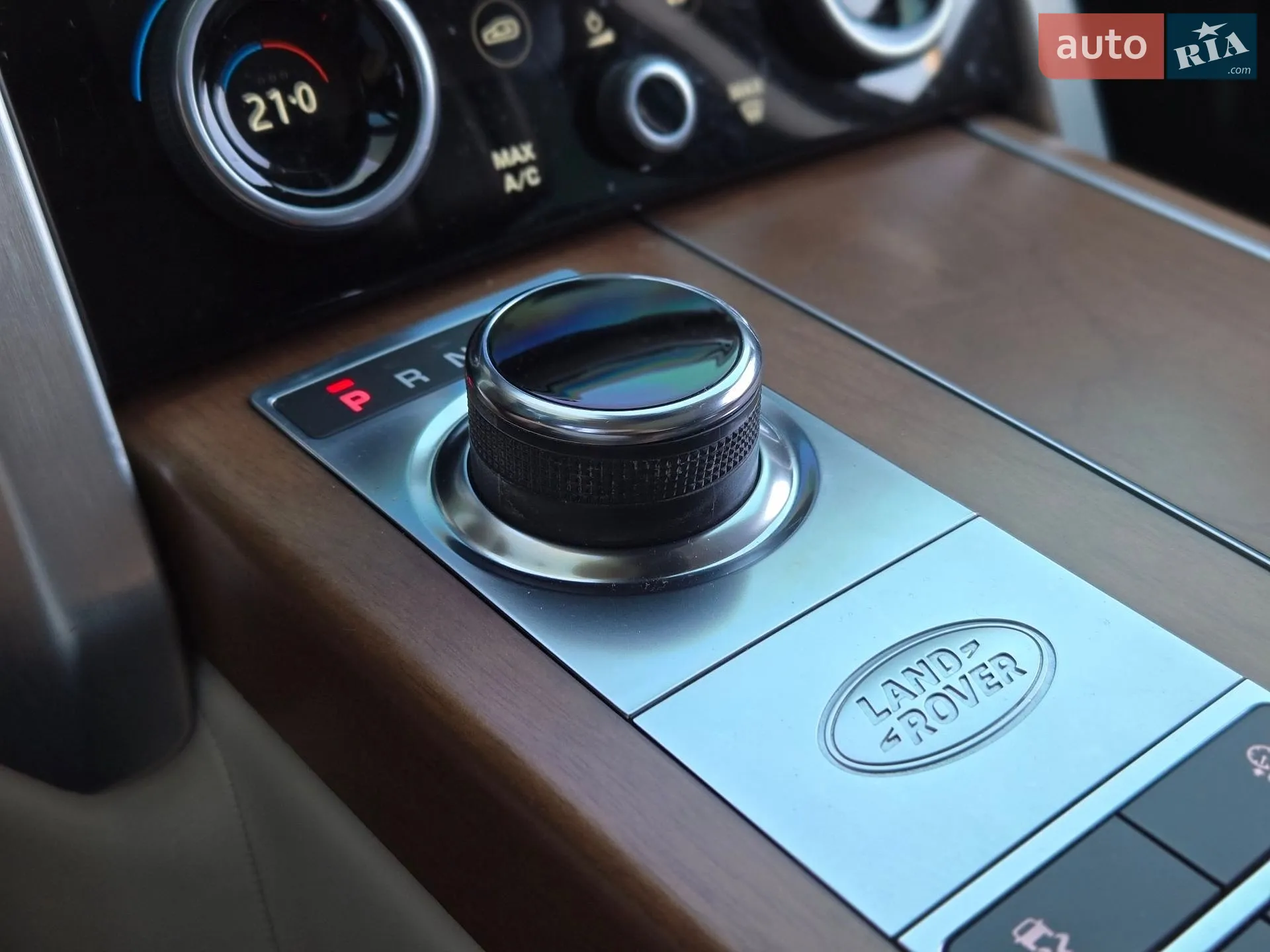 2019 Land Rover Range Rover - мініатюра 22