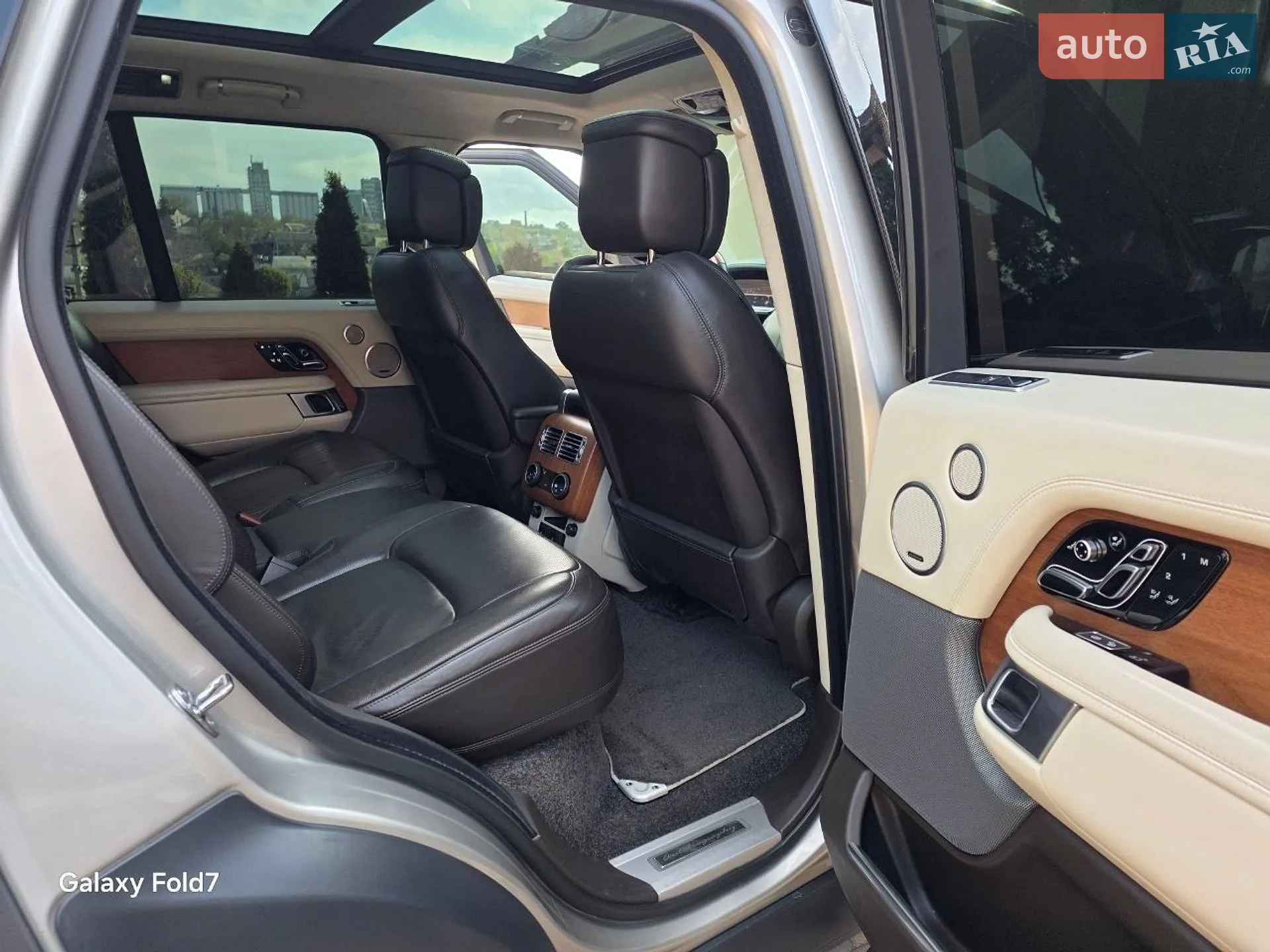 2019 Land Rover Range Rover - мініатюра 31