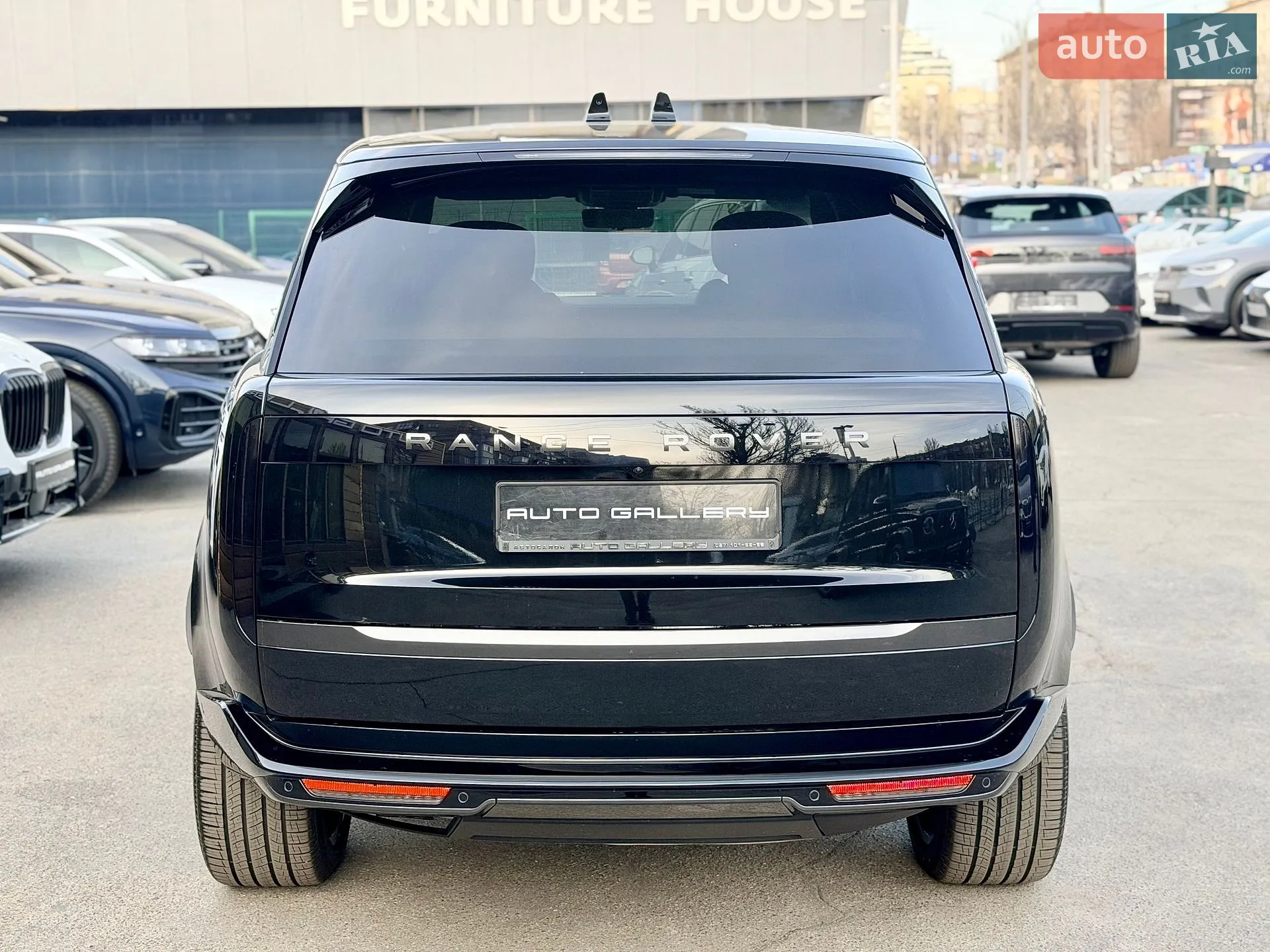 2025 Land Rover Range Rover - мініатюра 3