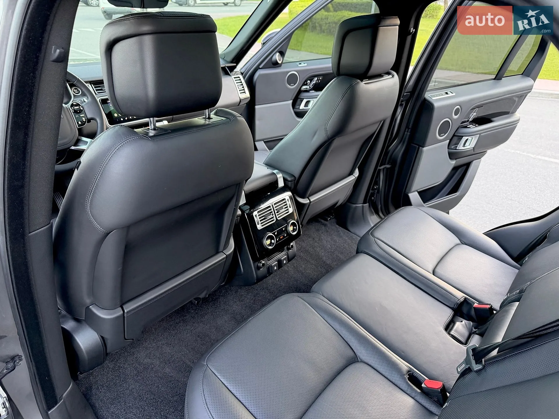 2018 Land Rover Range Rover - мініатюра 47