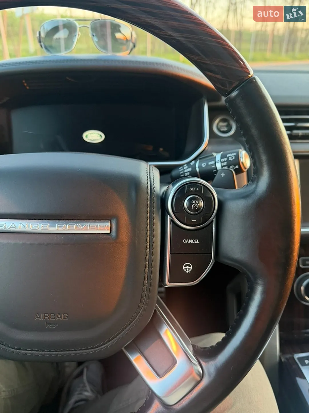 2014 Land Rover Range Rover - мініатюра 47