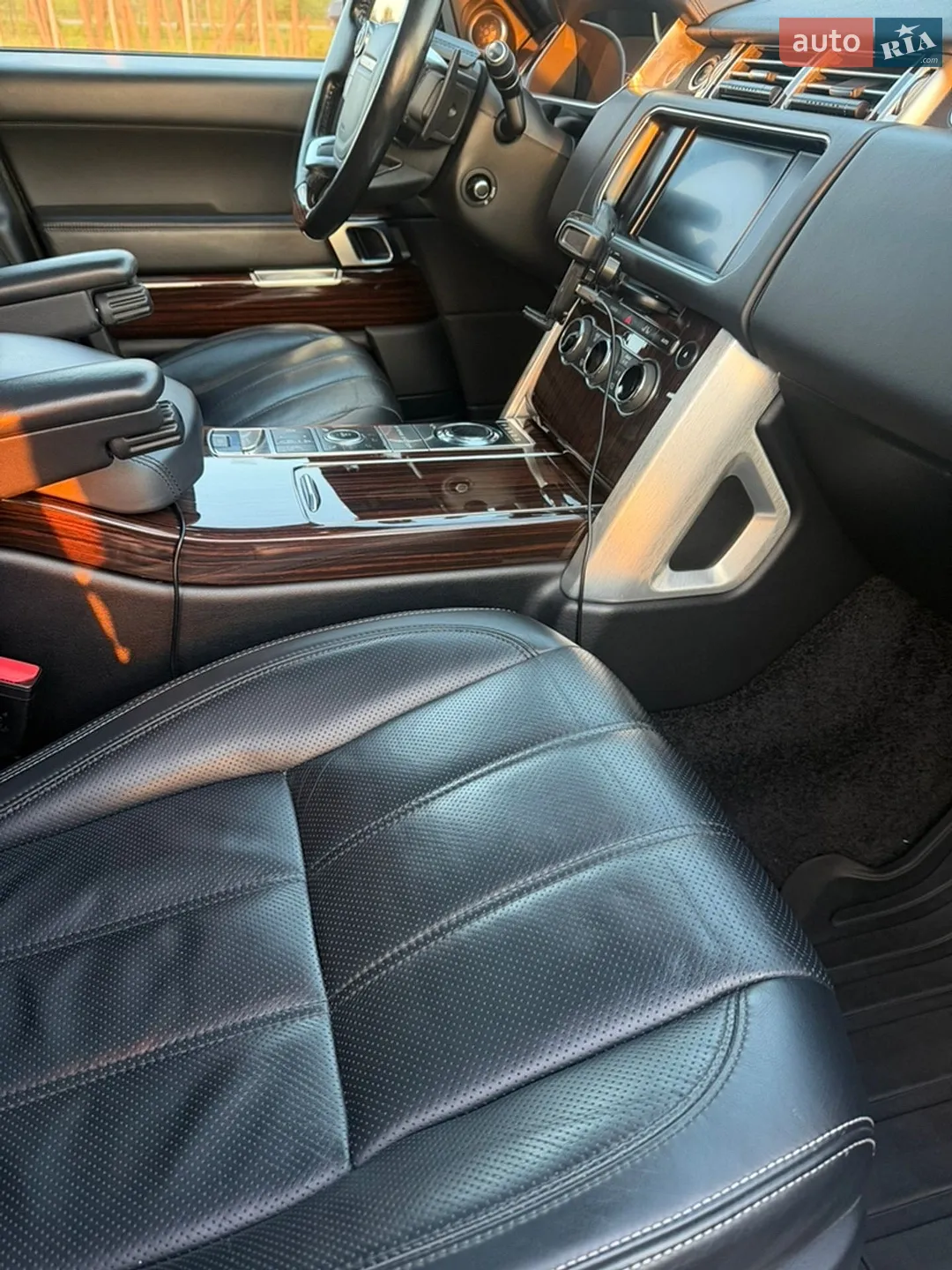 2014 Land Rover Range Rover - мініатюра 51