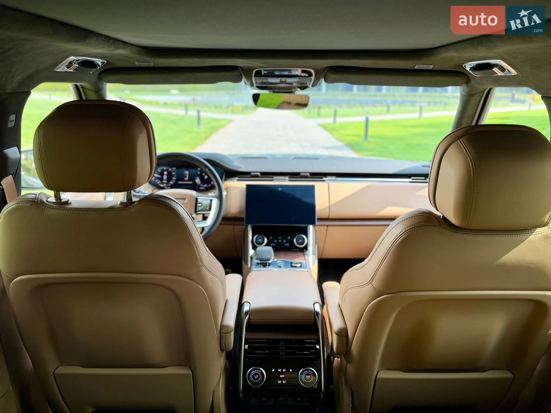 2023 Land Rover Range Rover - мініатюра 27
