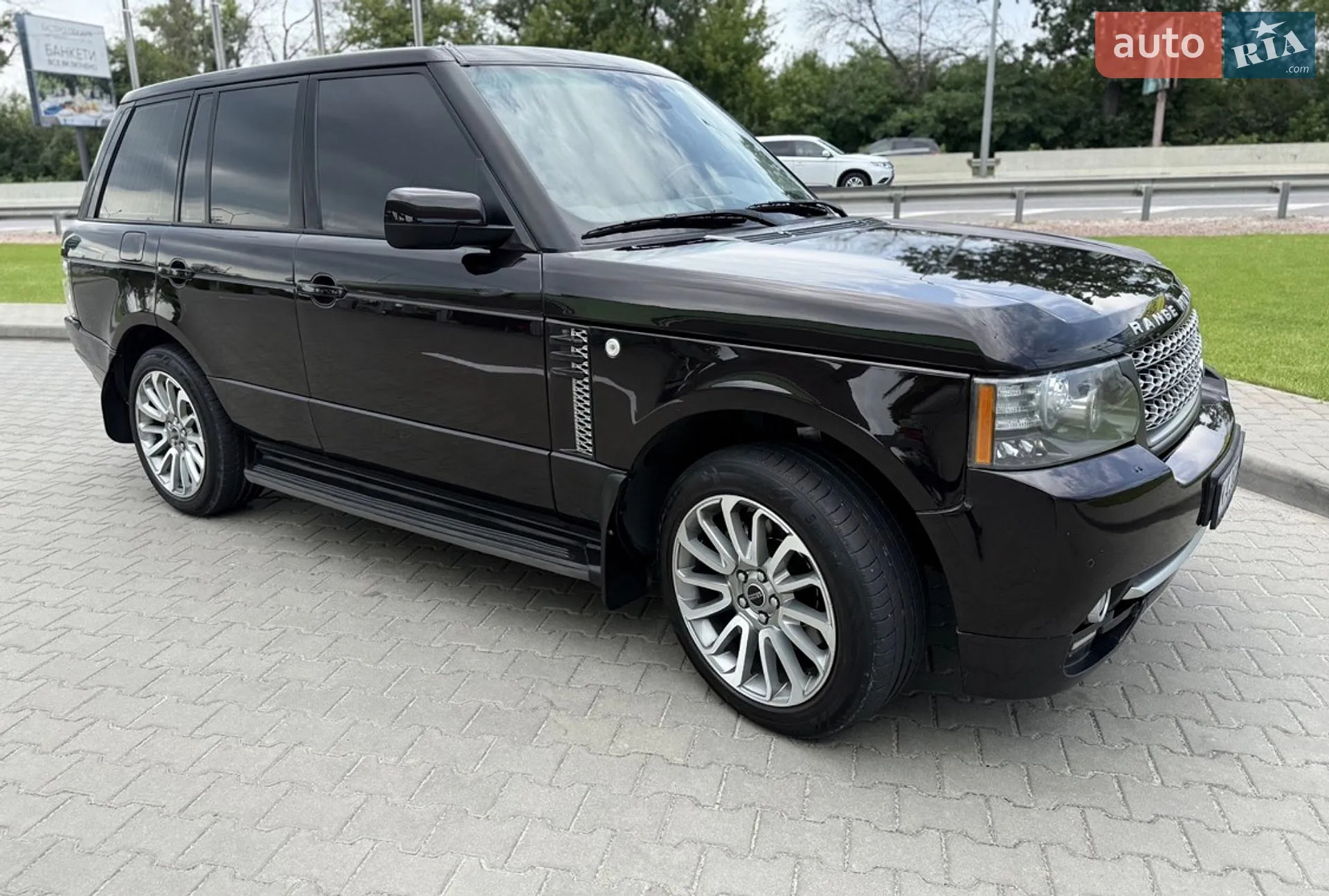 2010 Land Rover Range Rover - мініатюра 10